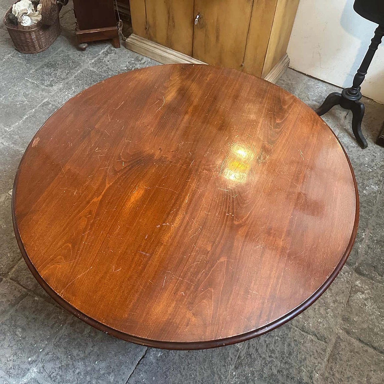 Empire veneered mahogany folding round table, 1840 4