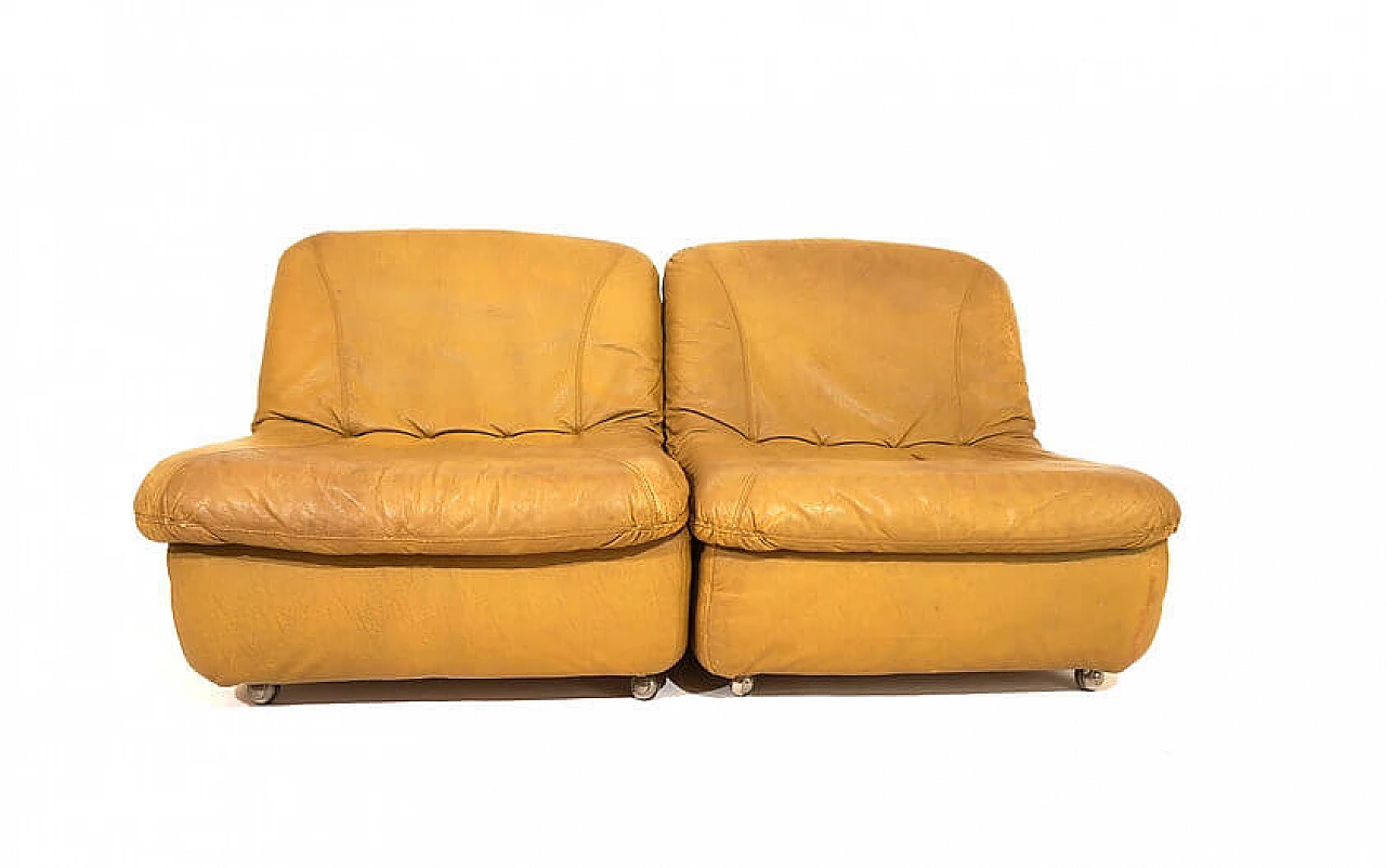 Pair of leather armchairs by Dreipunkt International, 1970s 13