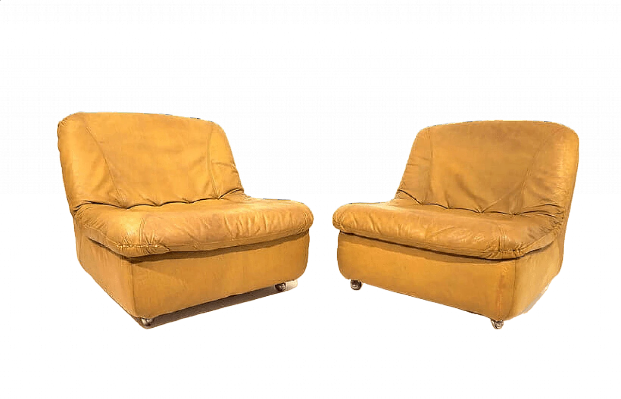 Pair of leather armchairs by Dreipunkt International, 1970s 16