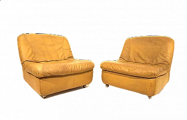 Pair of leather armchairs by Dreipunkt International, 1970s