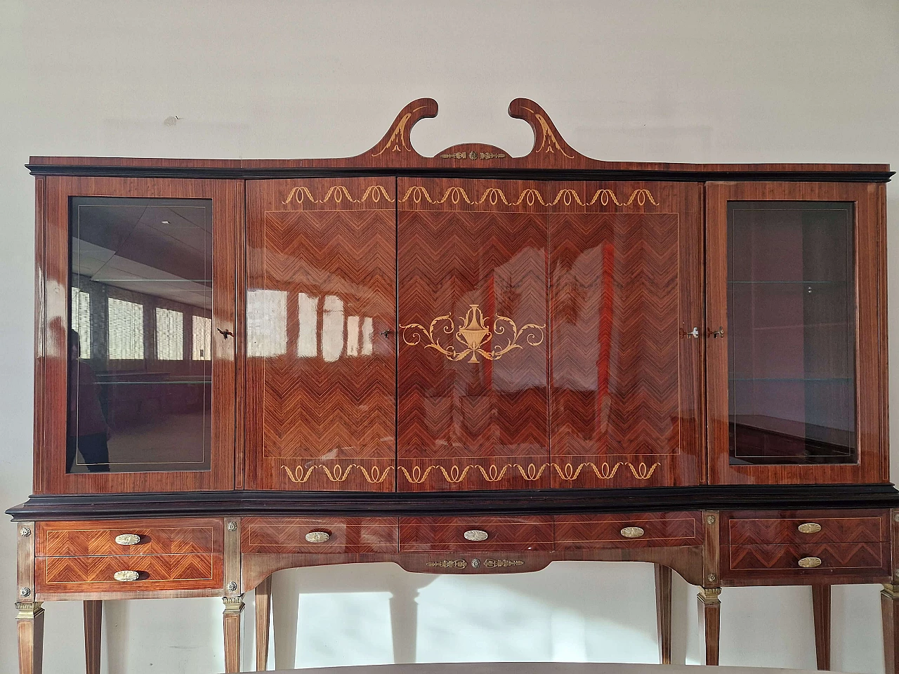 Rosewood cabinet in the style of Paolo Buffa, 1950s 1