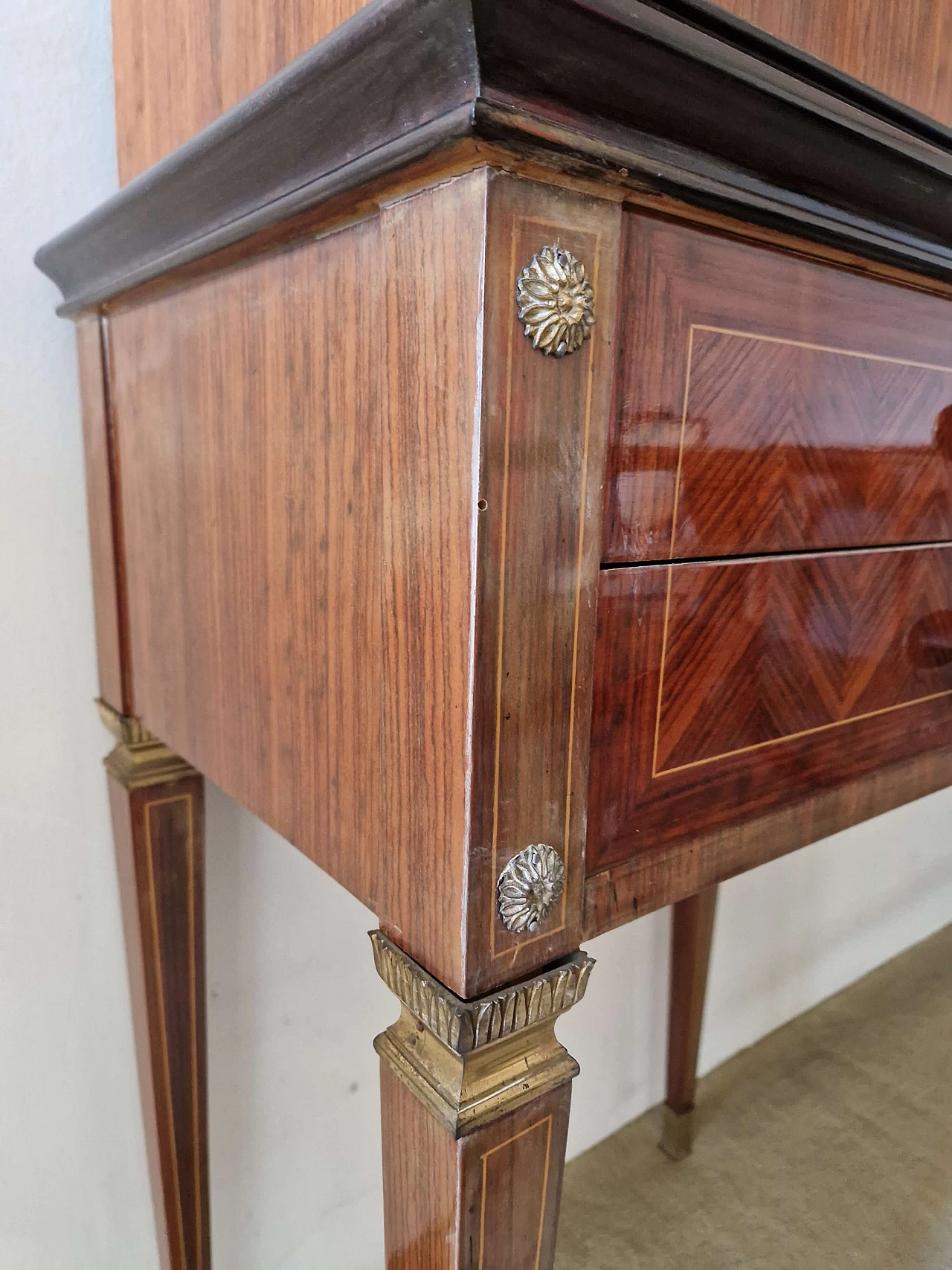 Rosewood cabinet in the style of Paolo Buffa, 1950s 7