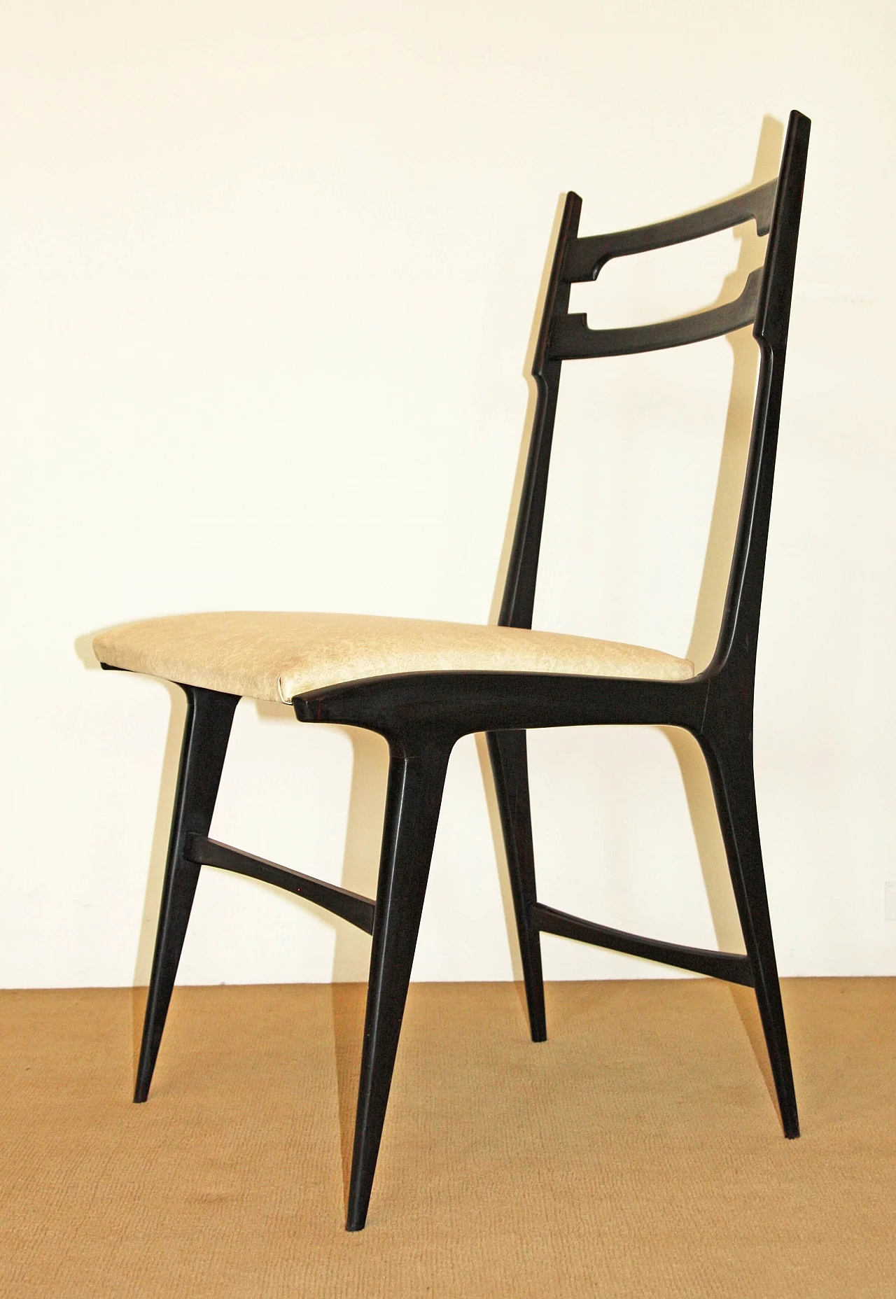 6 Chairs with ivory skai seat in the style of Ico Parisi, 1950s 1