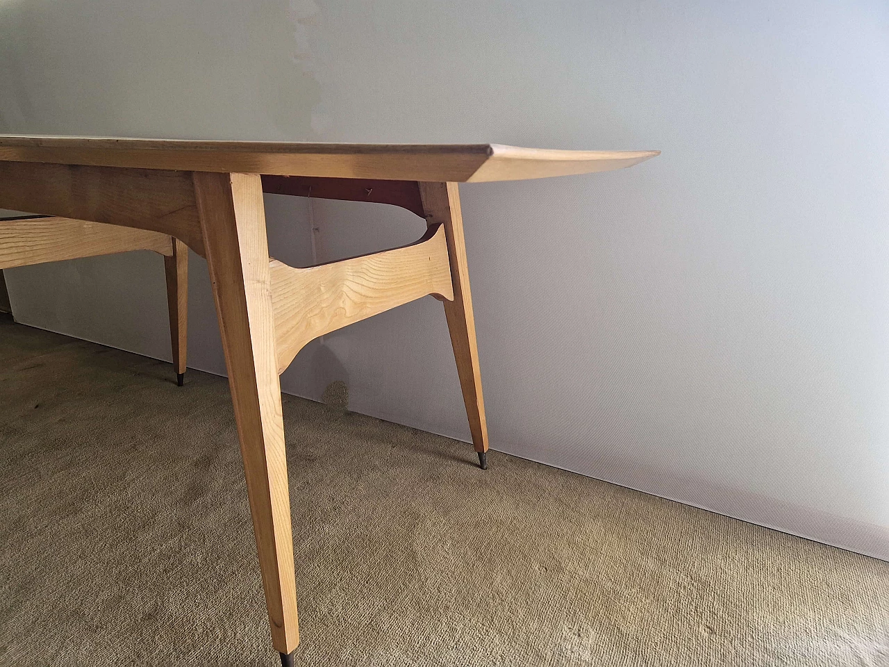 Table with hexagonal top in the style of Gio Ponti, 1950s 5