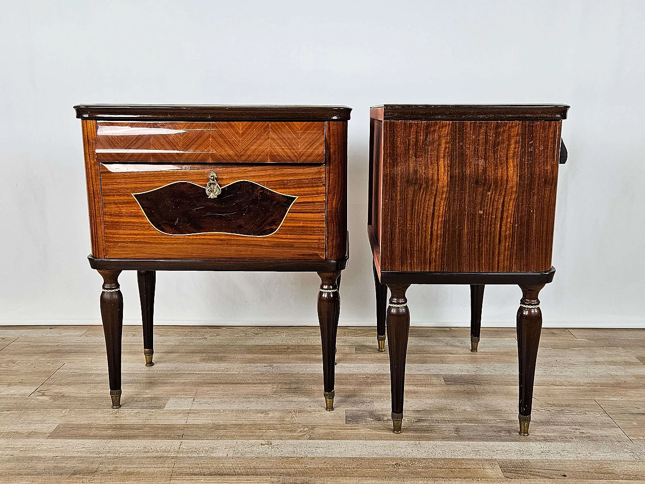 Pair of mahogany, maple and rosewood bedside tables with glass top and flap, 1960s 3