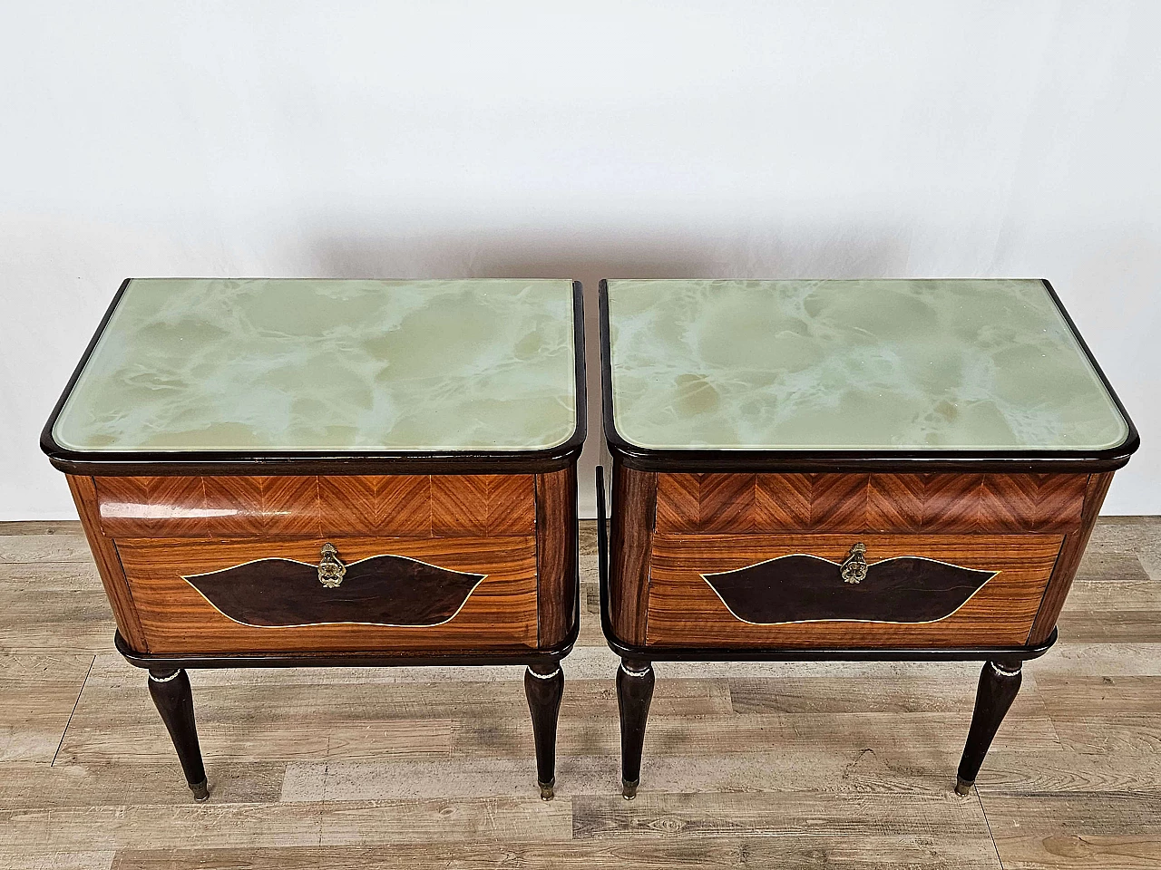 Pair of mahogany, maple and rosewood bedside tables with glass top and flap, 1960s 6