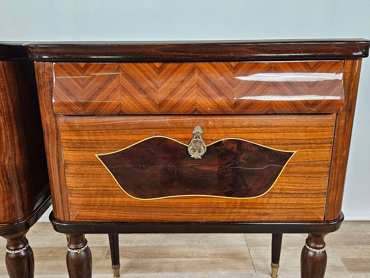 Pair of mahogany, maple and rosewood bedside tables with glass top and flap, 1960s 17