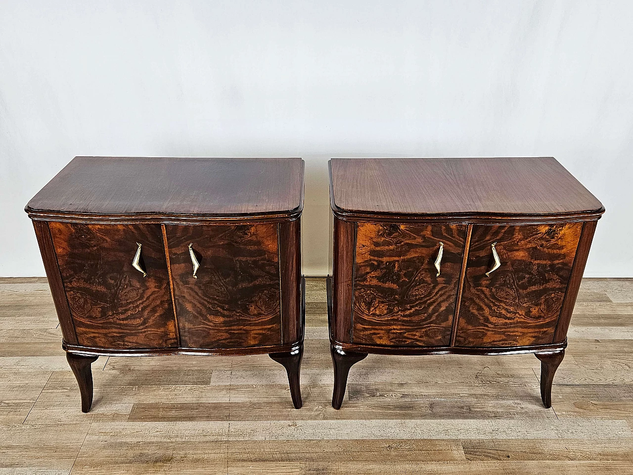 Pair of walnut bedside tables with brass handles and wavy legs, 1950s 2