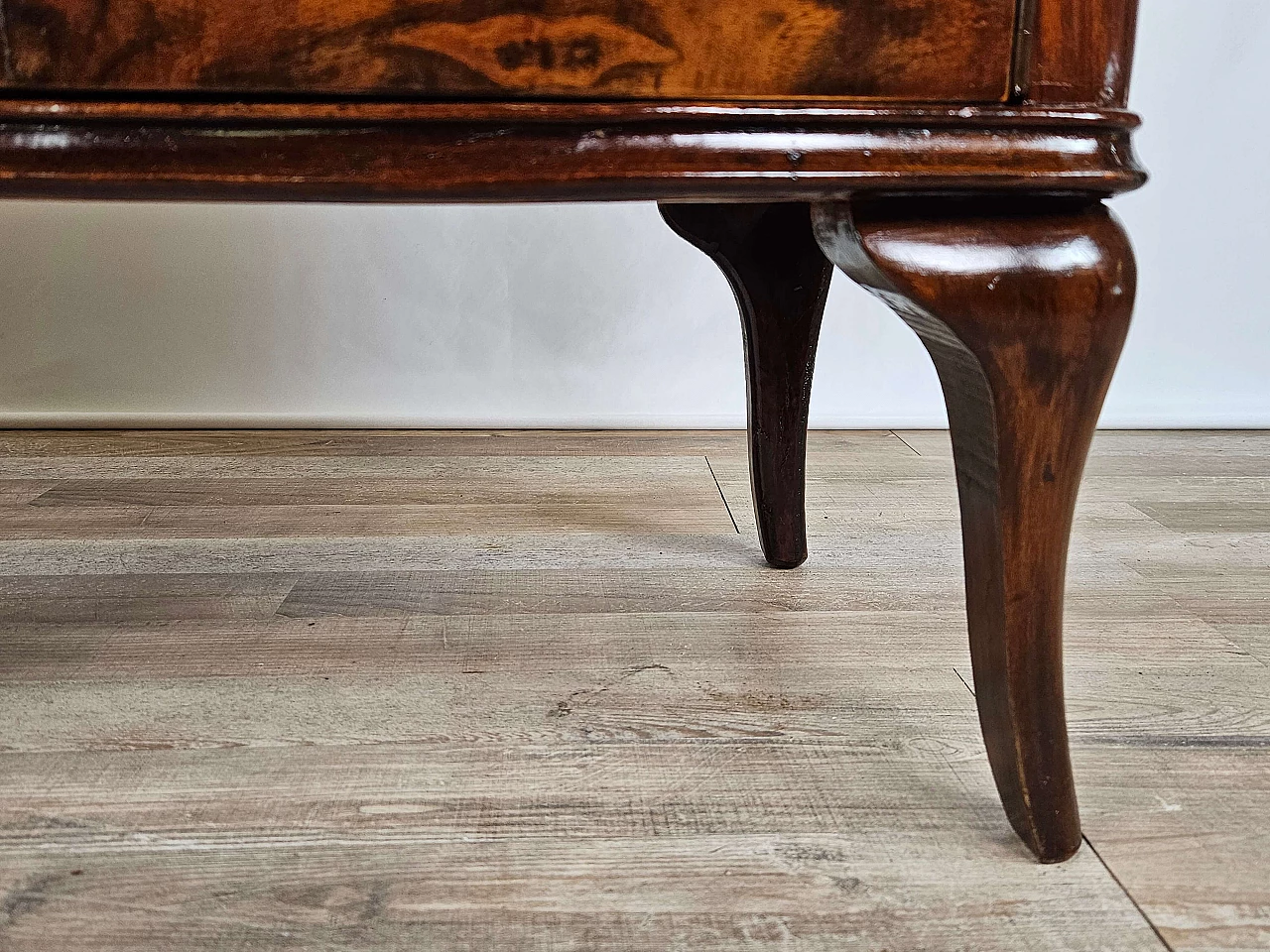 Pair of walnut bedside tables with brass handles and wavy legs, 1950s 23