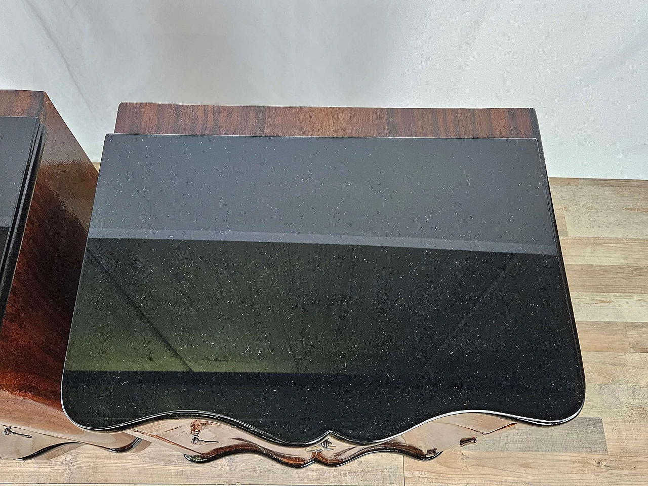 Pair of mahogany and ebony bedside tables with black glass top, 1950s 14