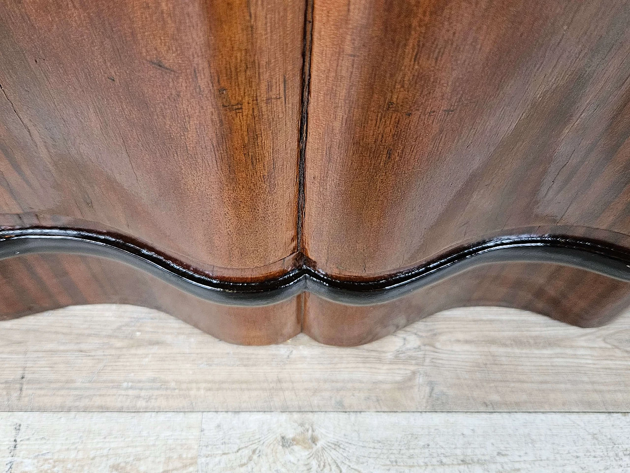 Pair of mahogany and ebony bedside tables with black glass top, 1950s 30