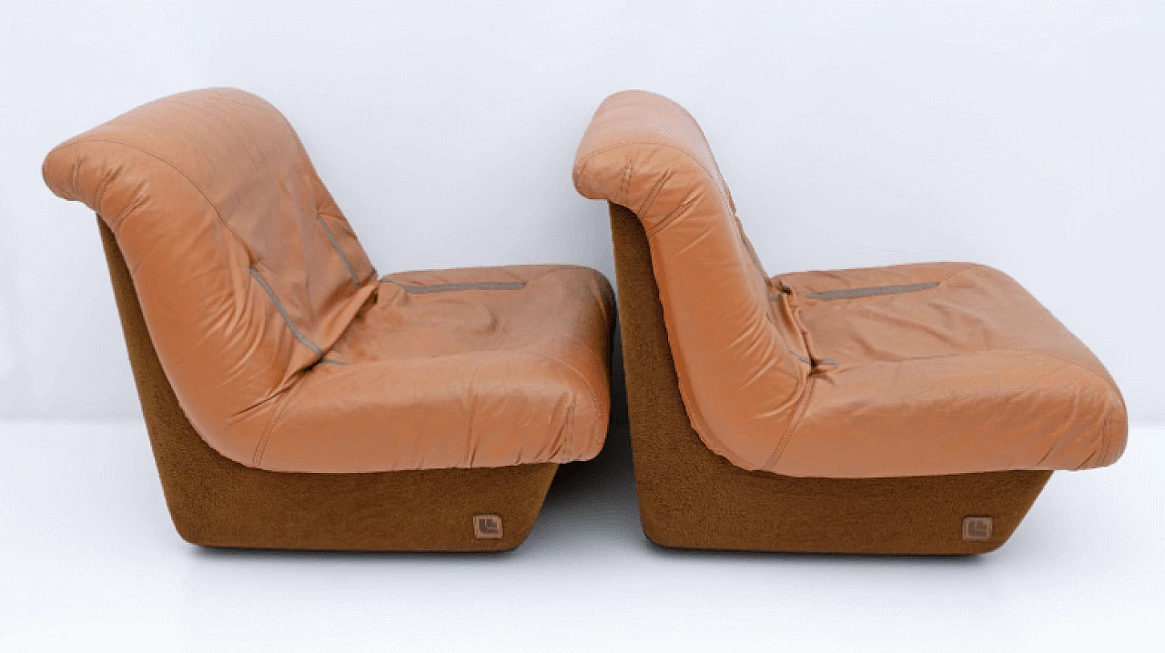 Pair of leather and fiberglass armchairs by Lev & Lev, 1970s 4