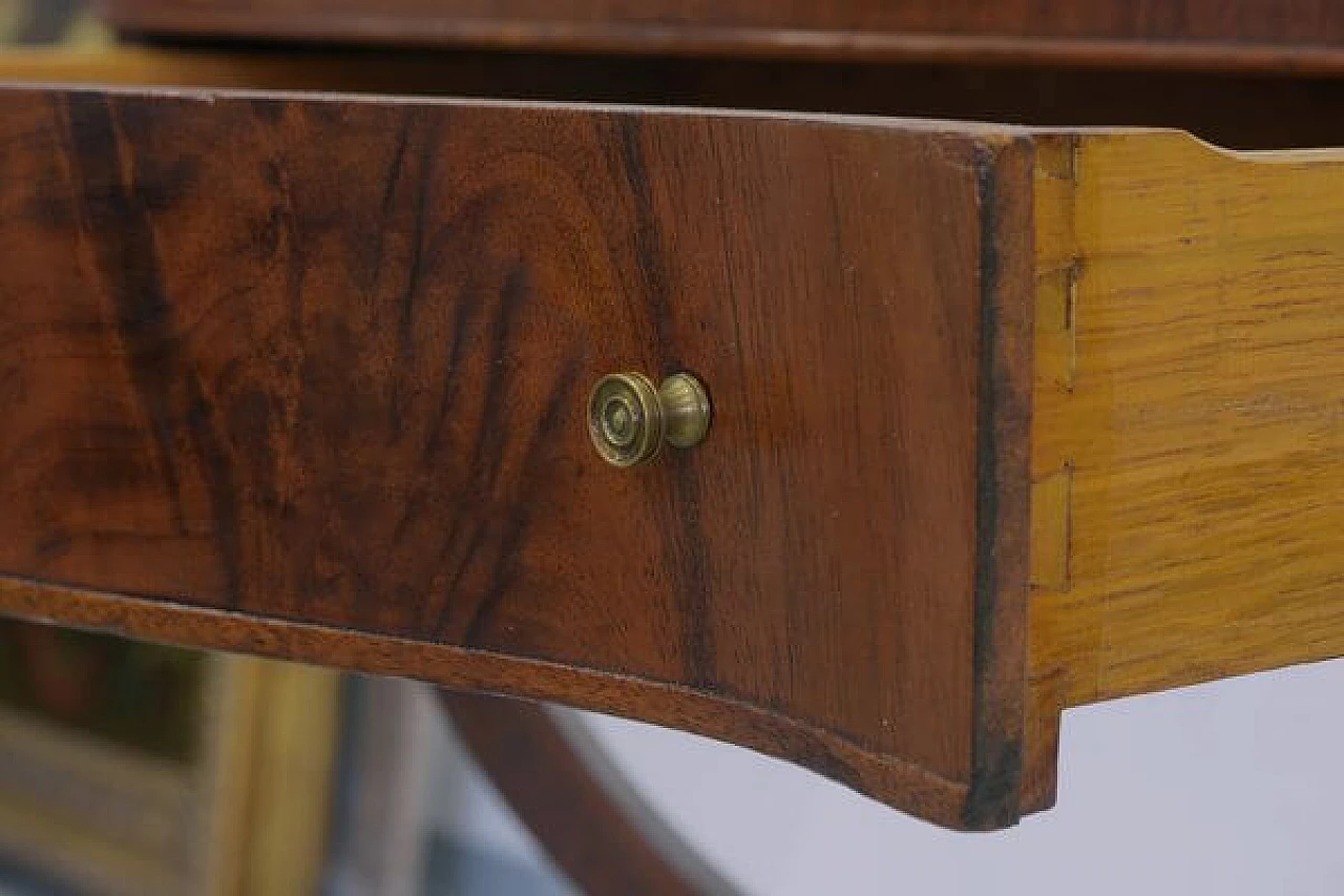 Mahogany feather game table with bronze feet and knobs, 1920s 13