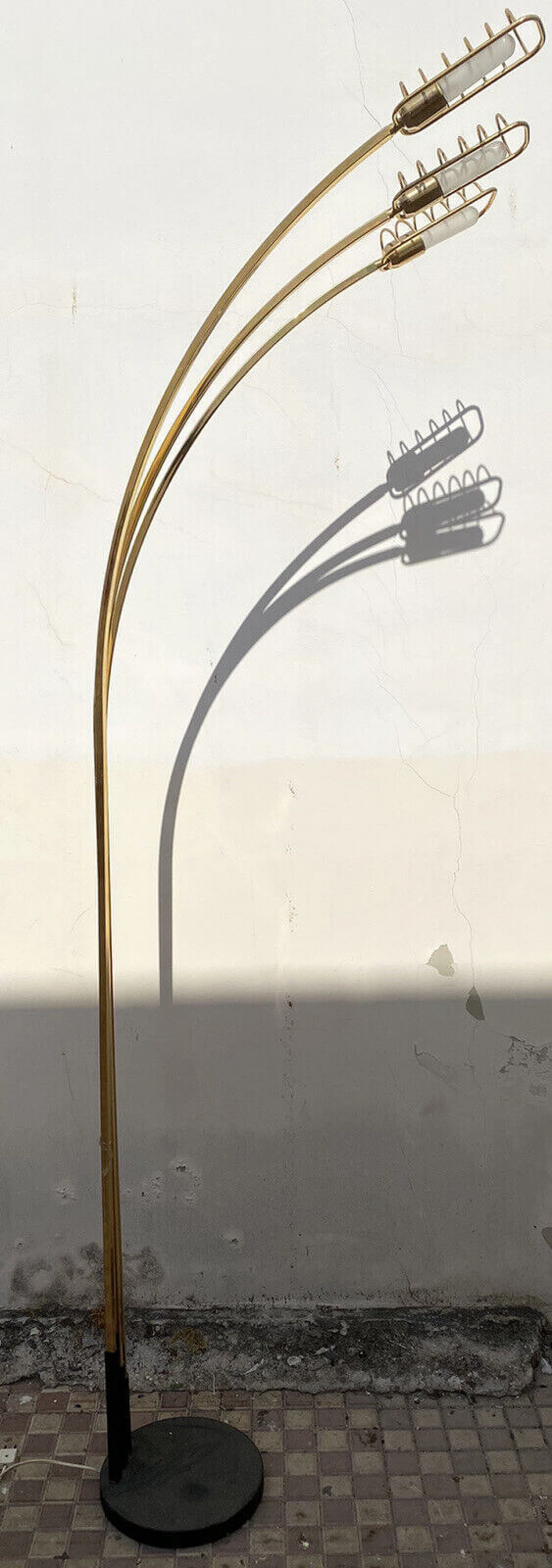 Brass floor lamp with cast iron base attributed to Romeo Rega, 1970s 6