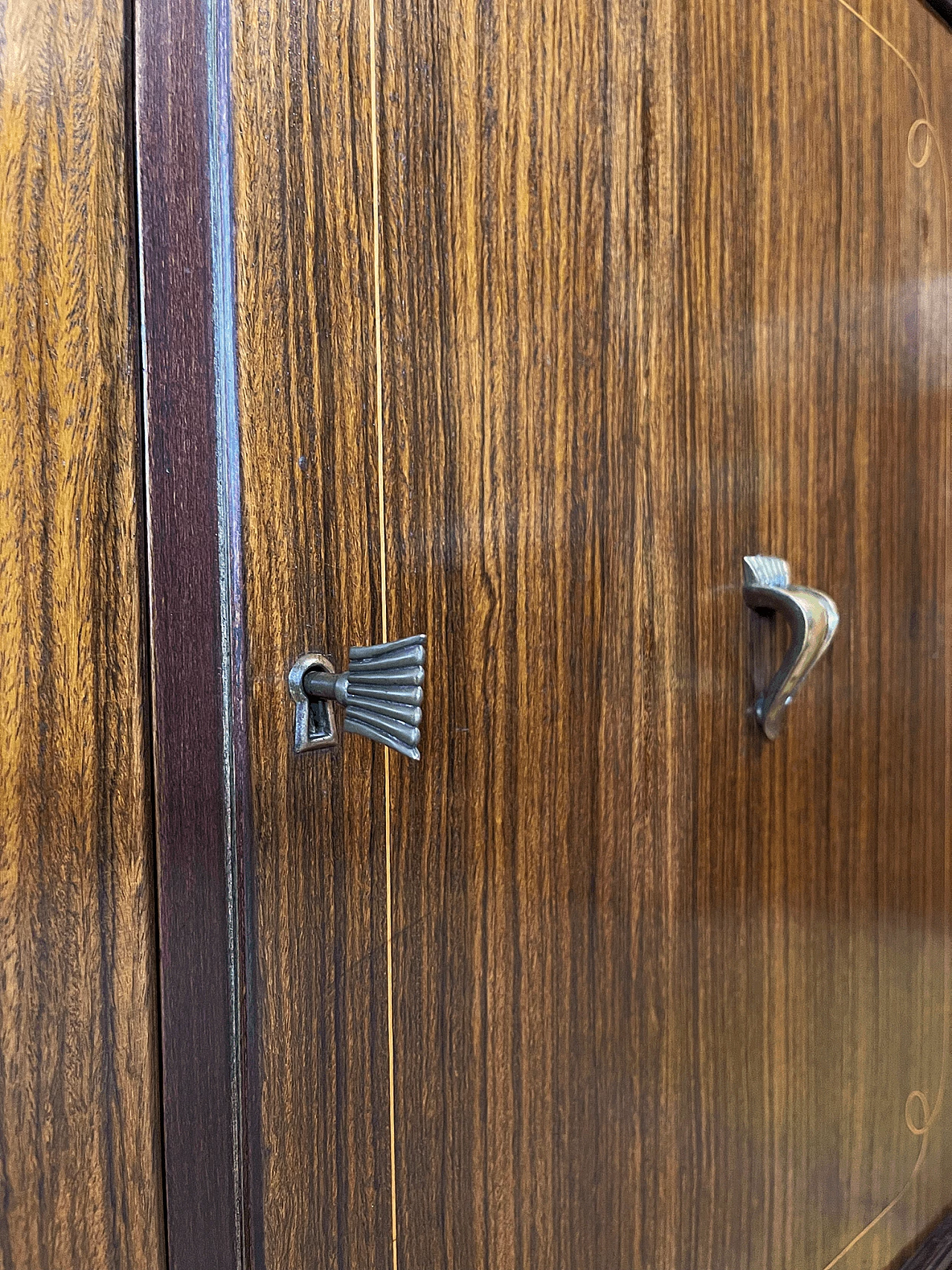 Mahogany, wood, brass and glass sideboard in the style of Paolo Buffa, 1950s 28