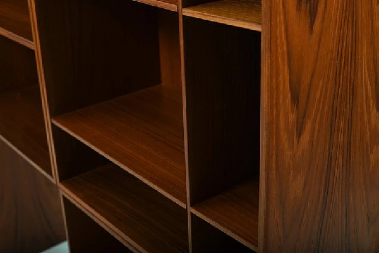 Danish five-piece modular teak bookcase, 1960s 8