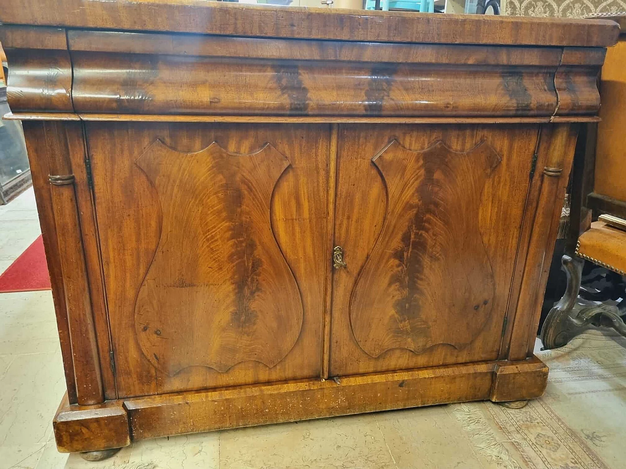 Mahogany feather sideboard, 1850 1