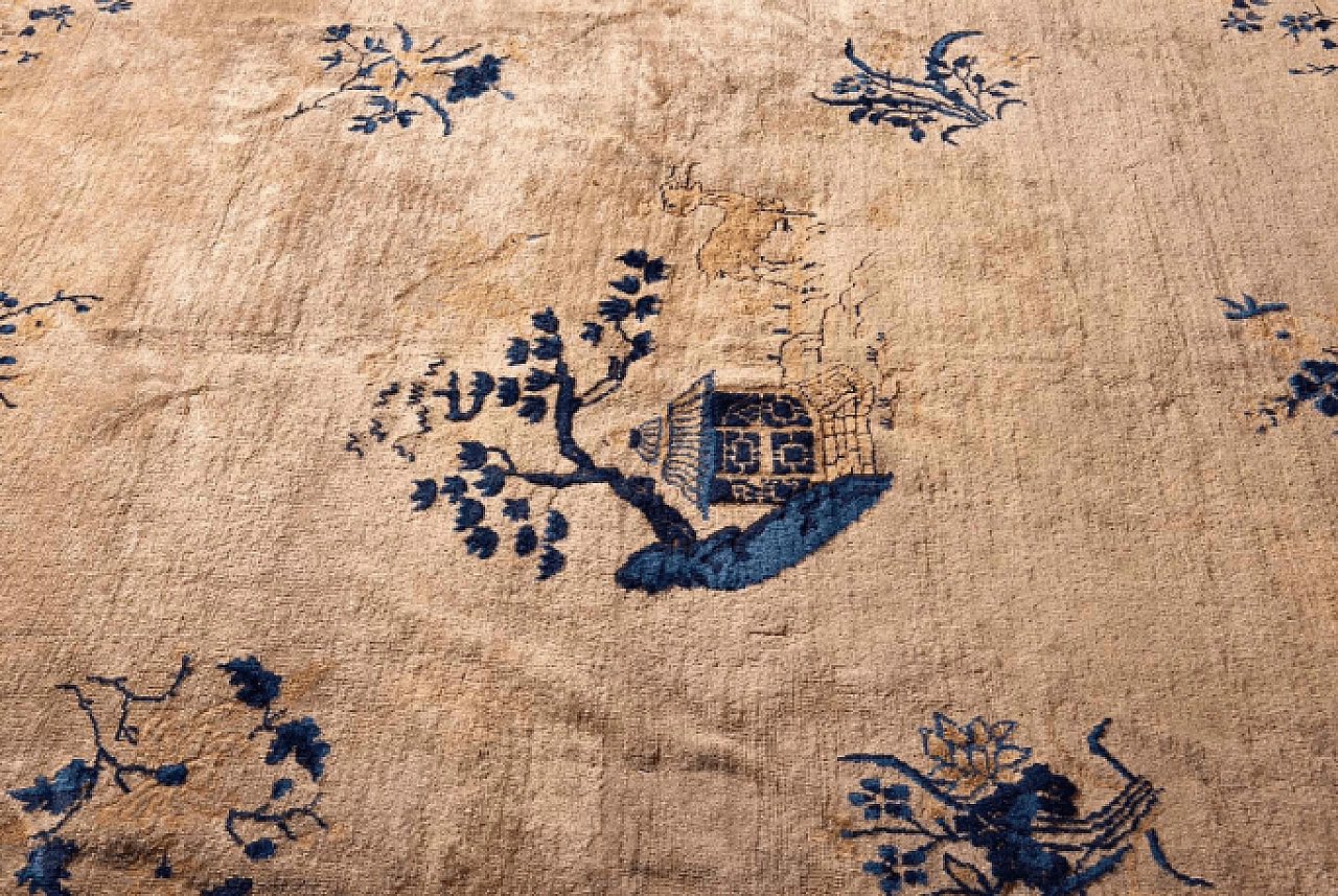 Chinese wool Peking rug, early 20th century 8