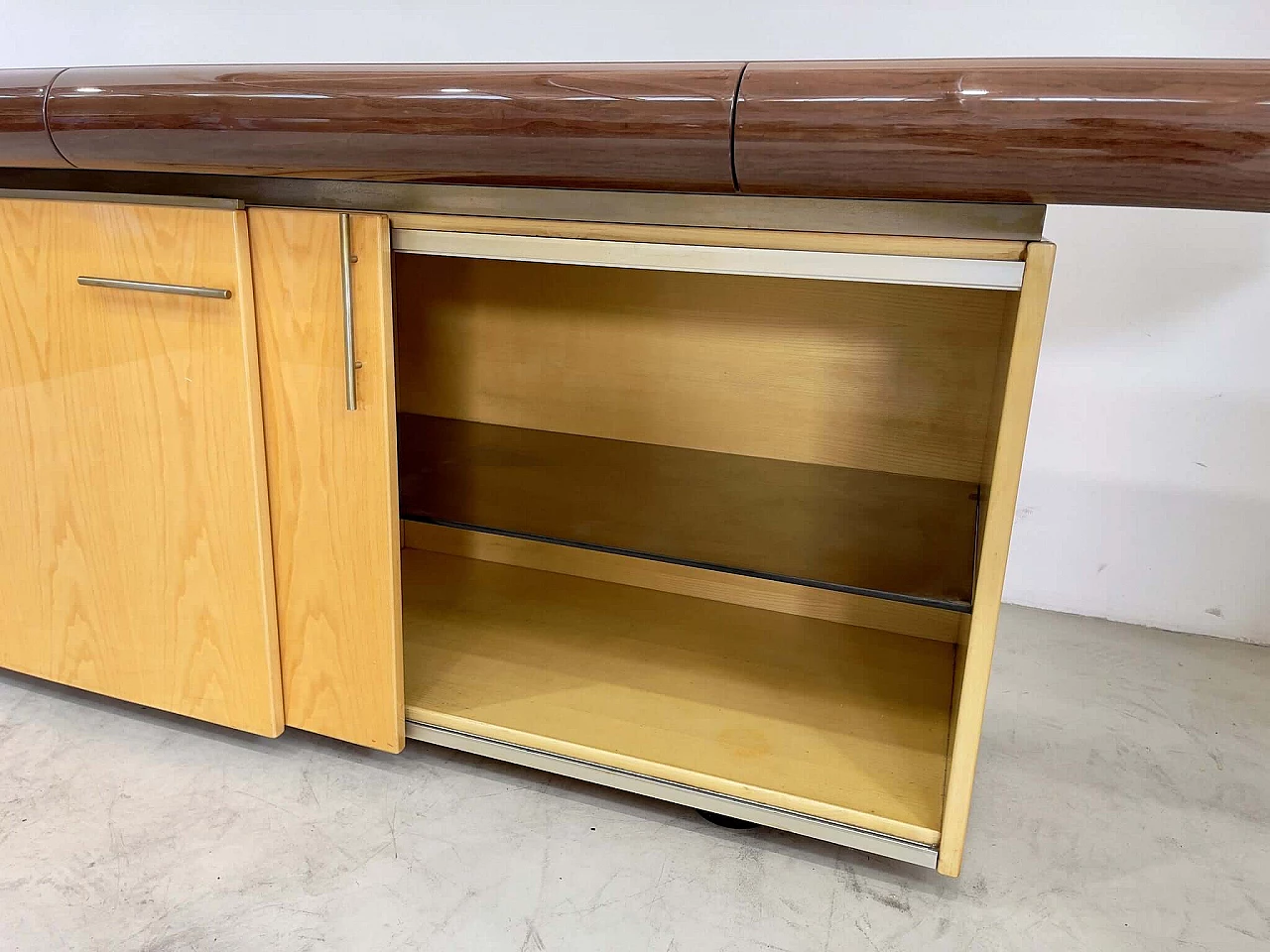 Sideboard in stained ash wood and glass shelf by Giovanni Offredi for Saporiti, 1970s 5