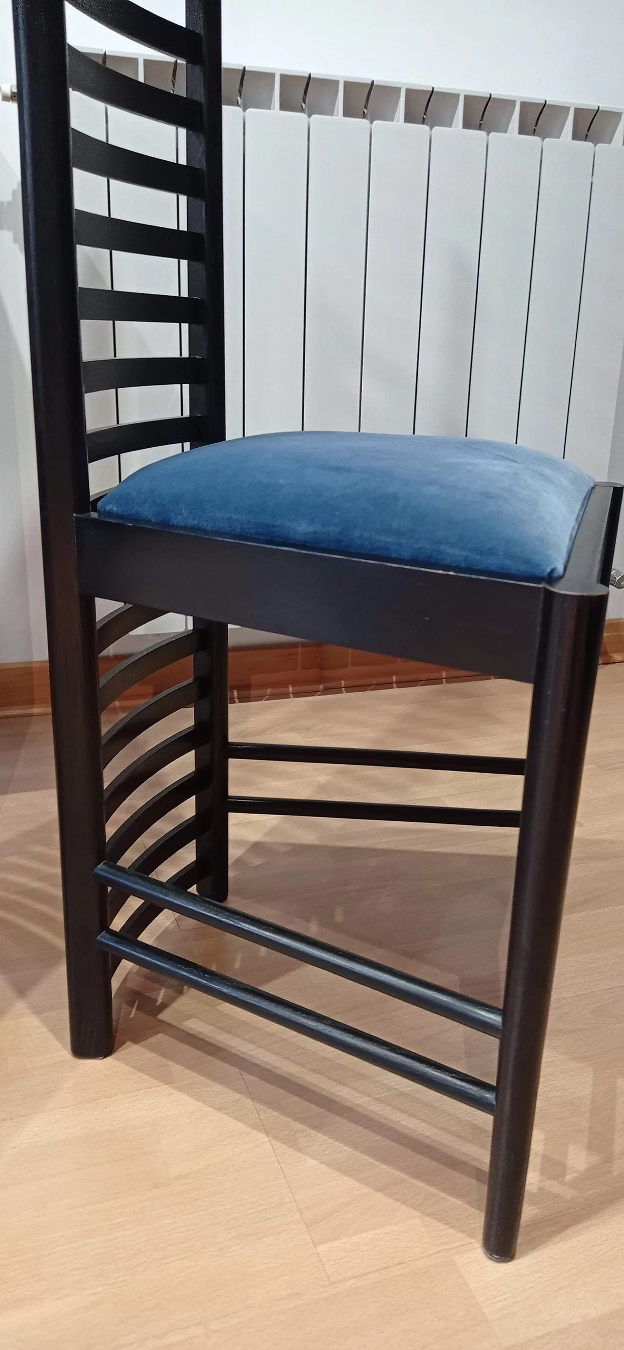 Coppia di sedie MVSEM 814 Hill House Chair di C. R. Mackintosh per Alivar, 1985 38