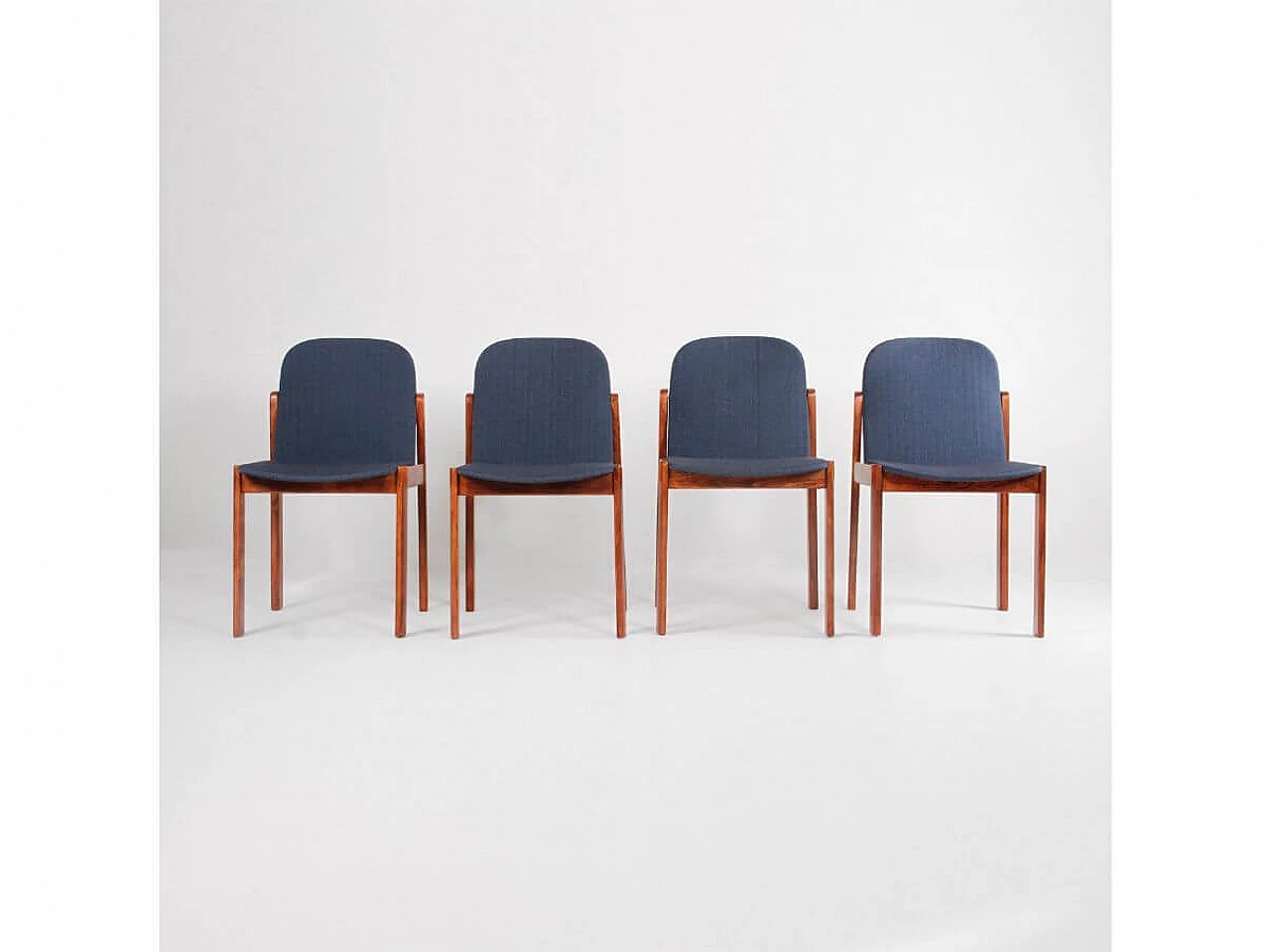 4 Chairs in wood and fabric, 1960s 3