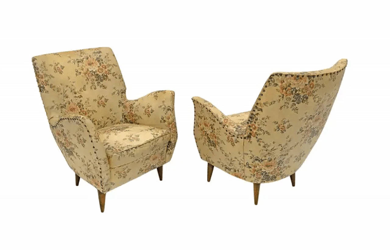 Pair of armchairs attributed to Gio Ponti by Isa, 1950s 1