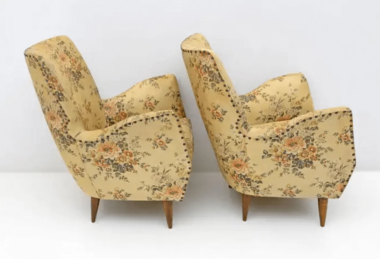 Pair of armchairs attributed to Gio Ponti by Isa, 1950s 6