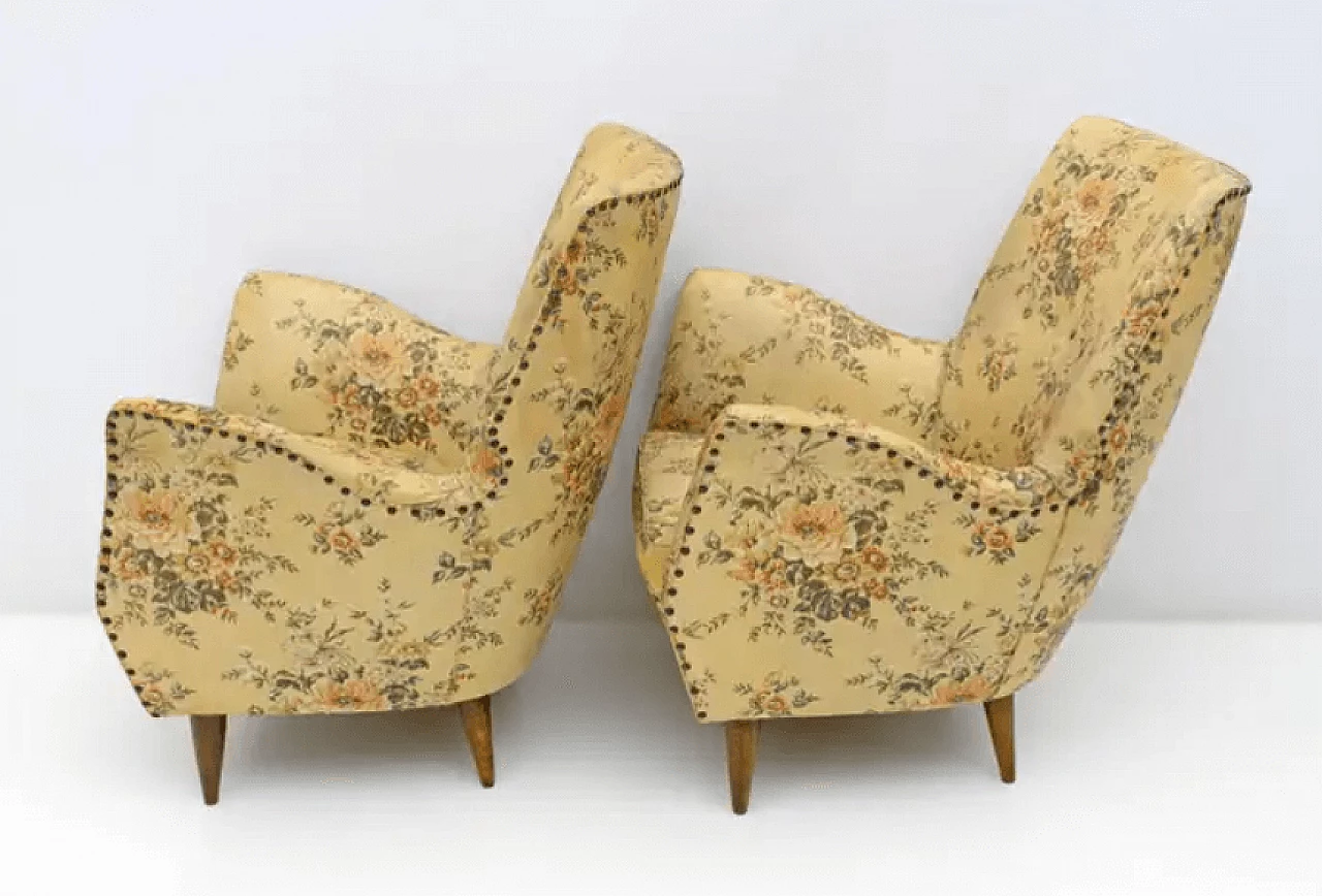 Pair of armchairs attributed to Gio Ponti by Isa, 1950s 8