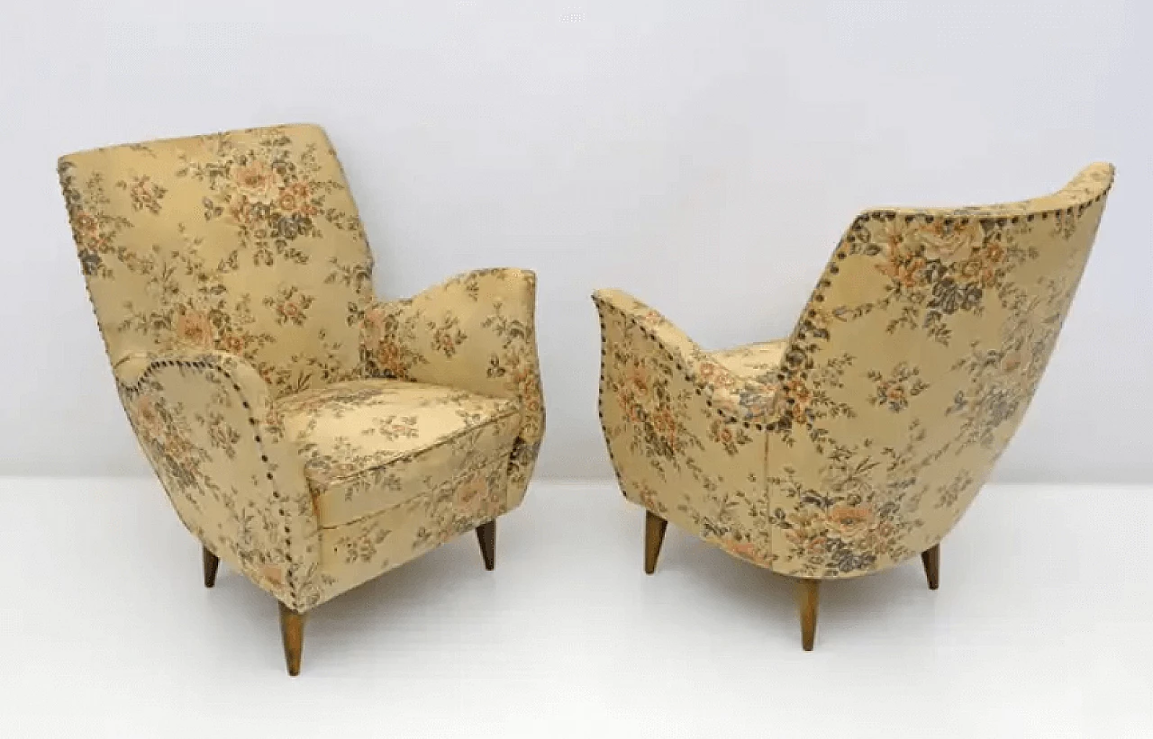 Pair of armchairs attributed to Gio Ponti by Isa, 1950s 10