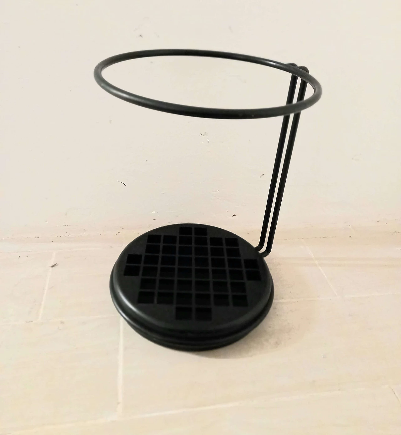 Goccia umbrella stand in metal and plastic by Boccato, Gigante and Zambusi for Magis, 1980s 3