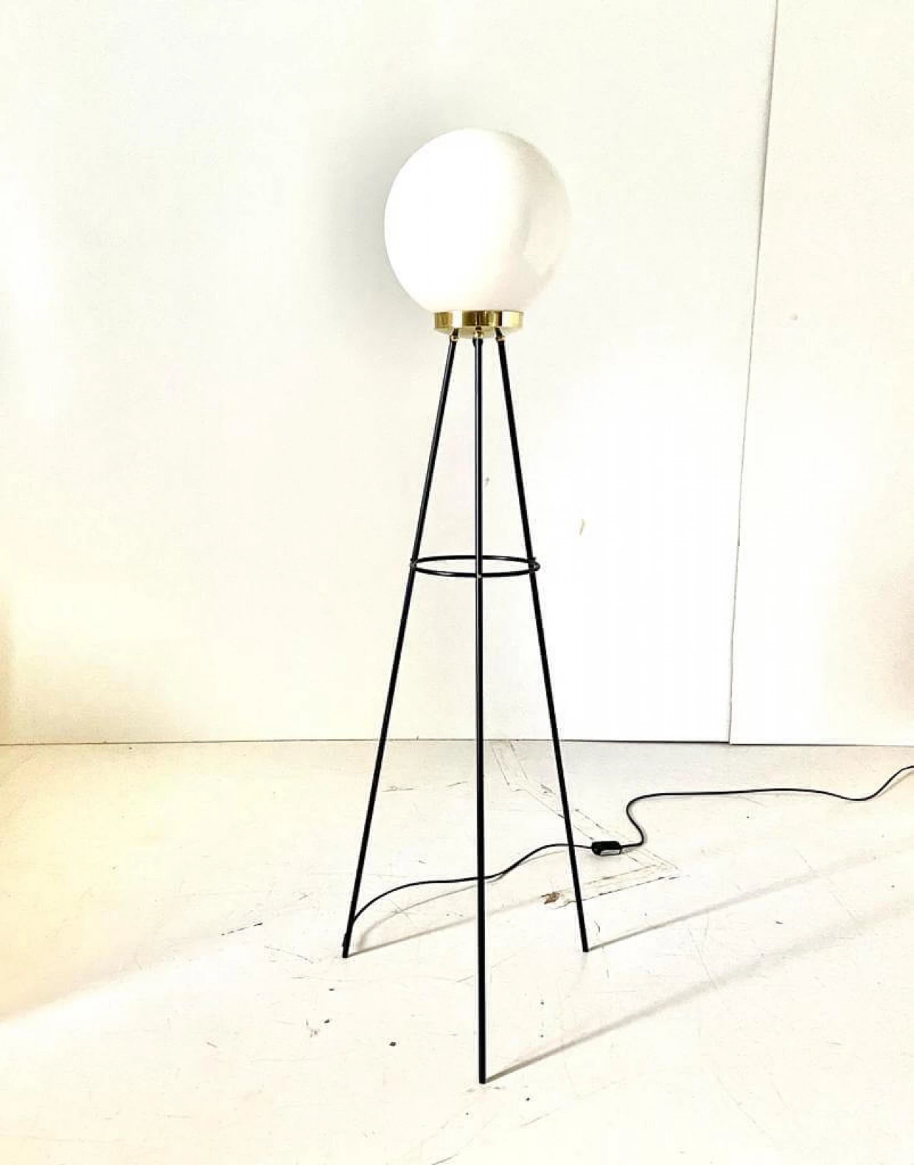 Tripod floor lamp in iron, brass and opaline glass by Stilnovo, 1950s 8