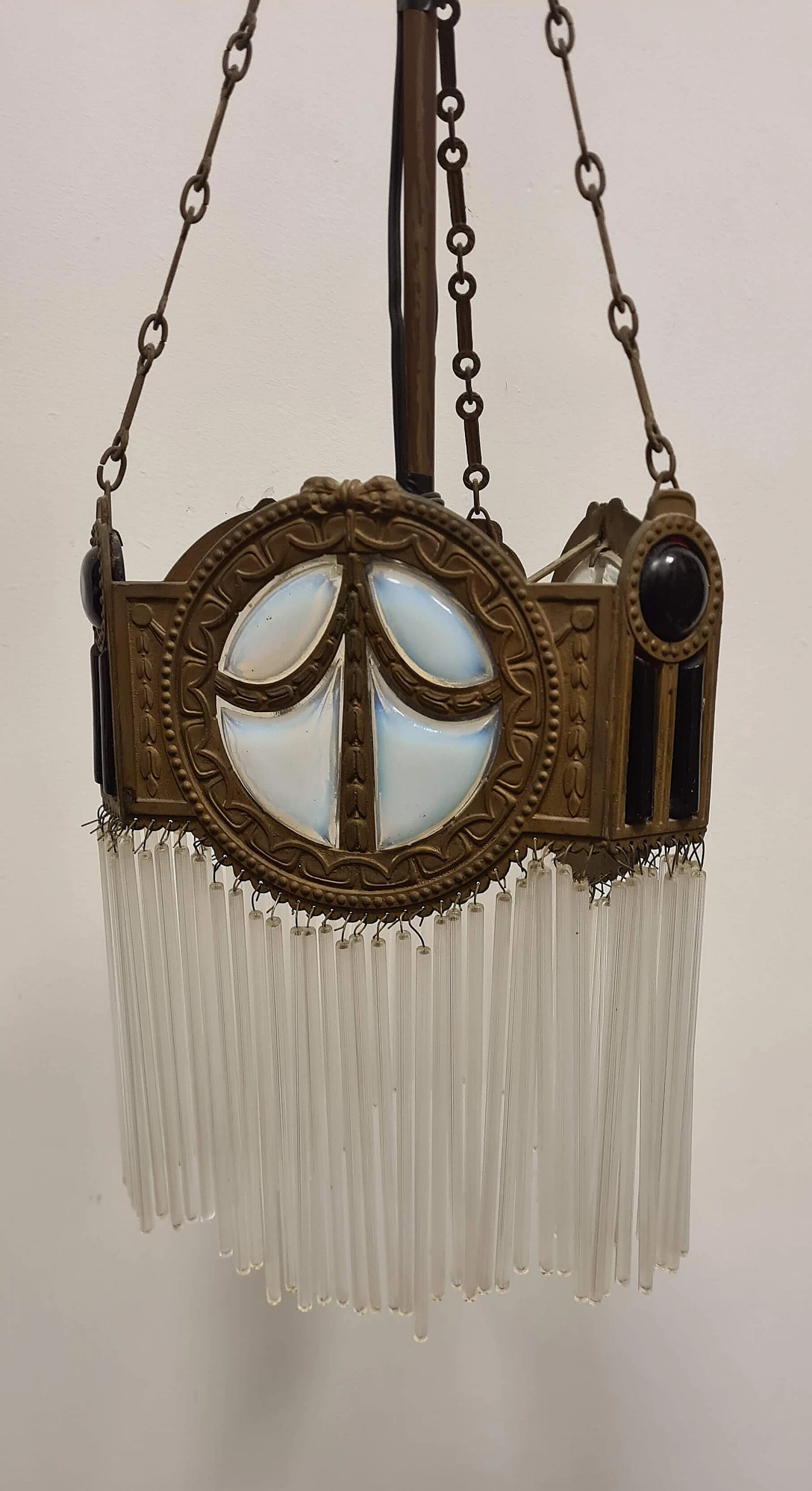 Lampadario Art Deco in bronzo dorato e vetro, anni '30 2