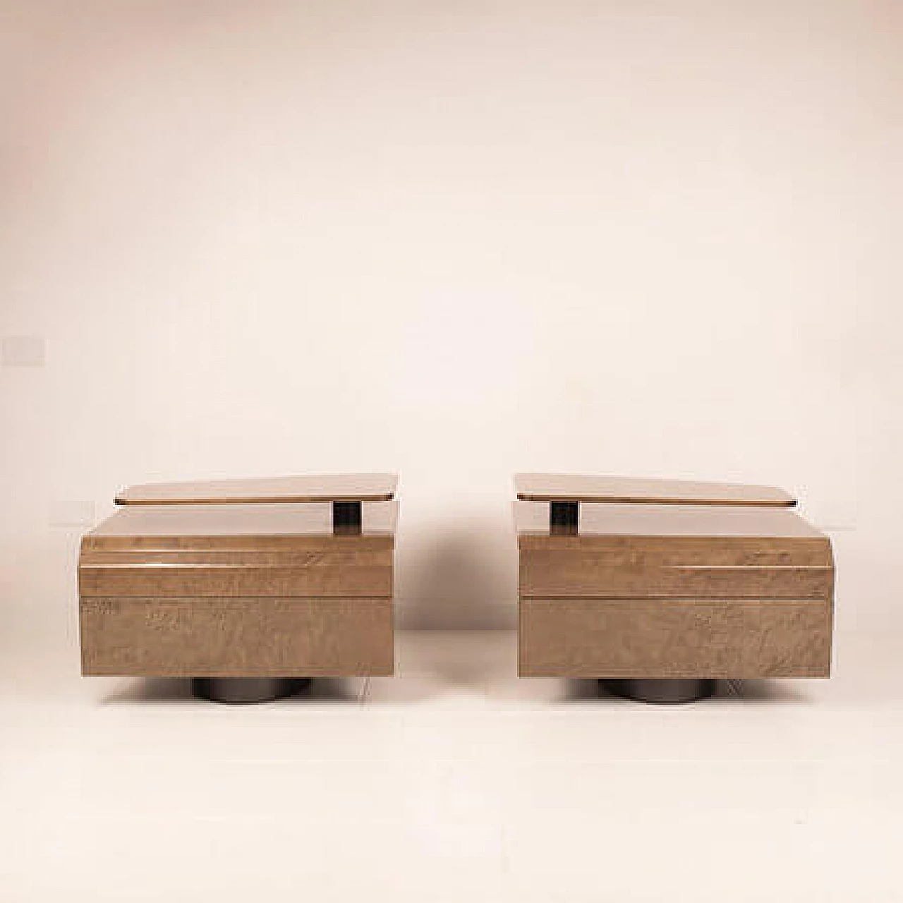 Pair of Lenox bedside tables by Giovanni Offredi for Saporiti, 1980s 1