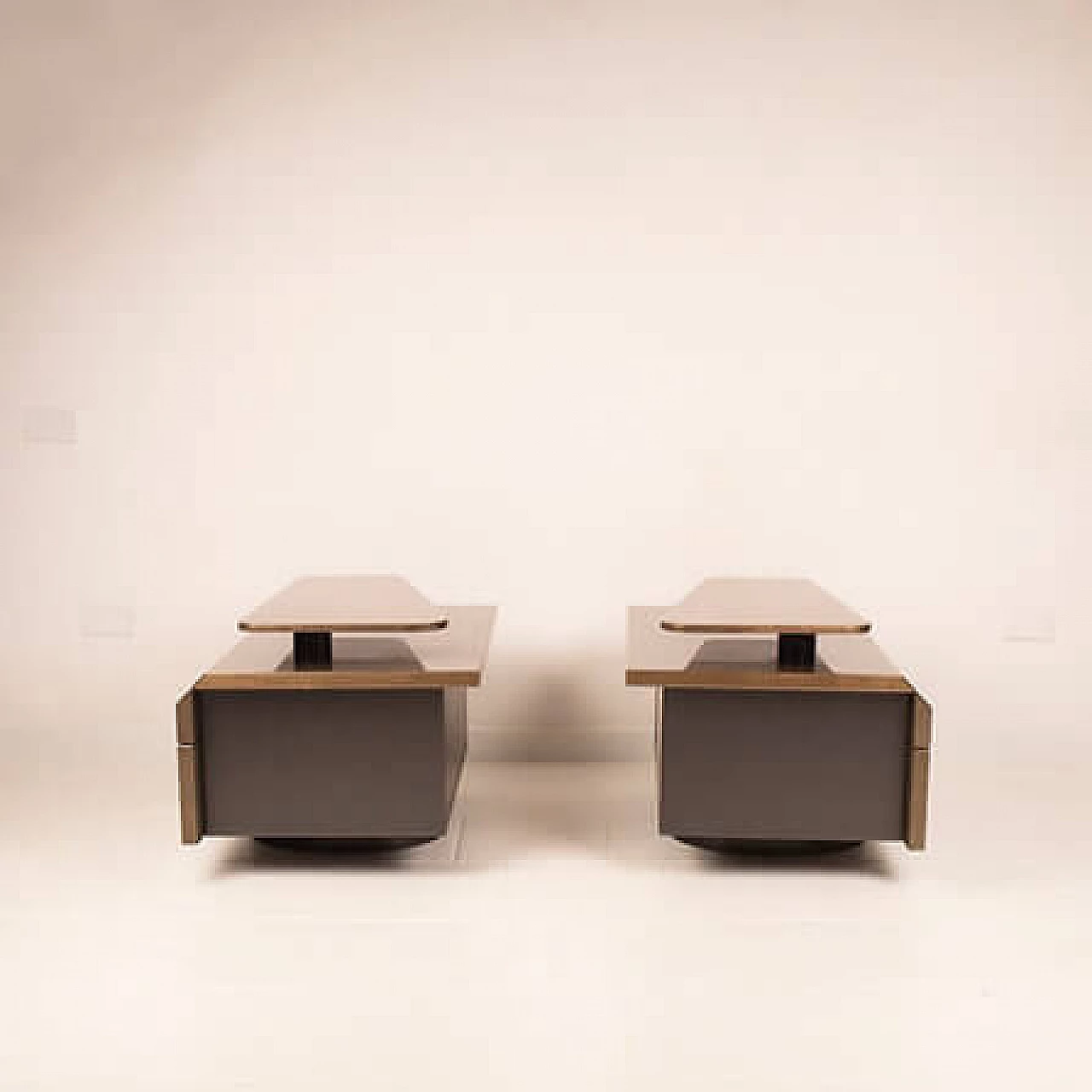 Pair of Lenox bedside tables by Giovanni Offredi for Saporiti, 1980s 12