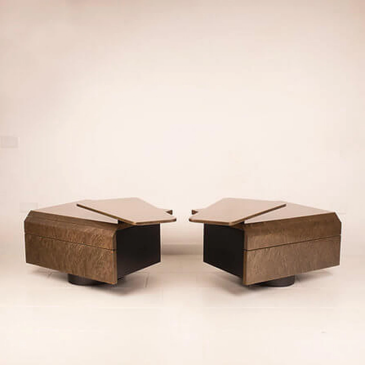 Pair of Lenox bedside tables by Giovanni Offredi for Saporiti, 1980s 13