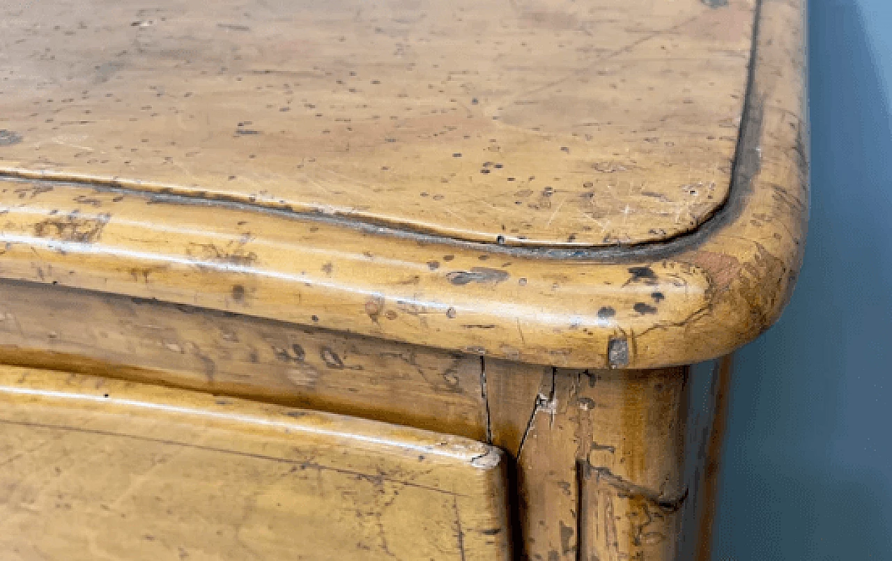 Louis XV wooden chest of drawers, 18th century 4