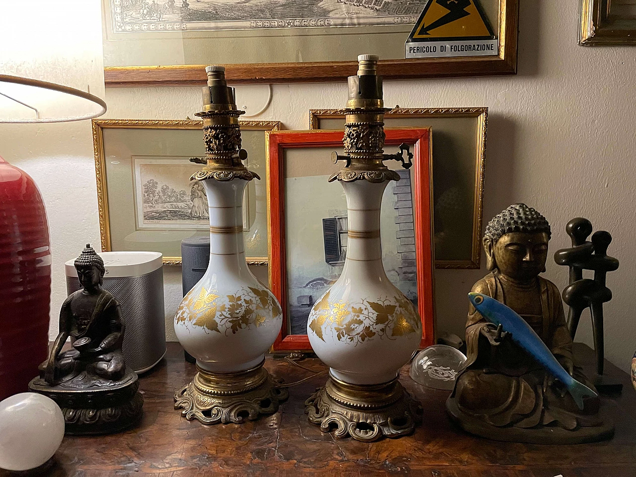 Pair of bronze and white ceramic table lamps, late 19th century 8