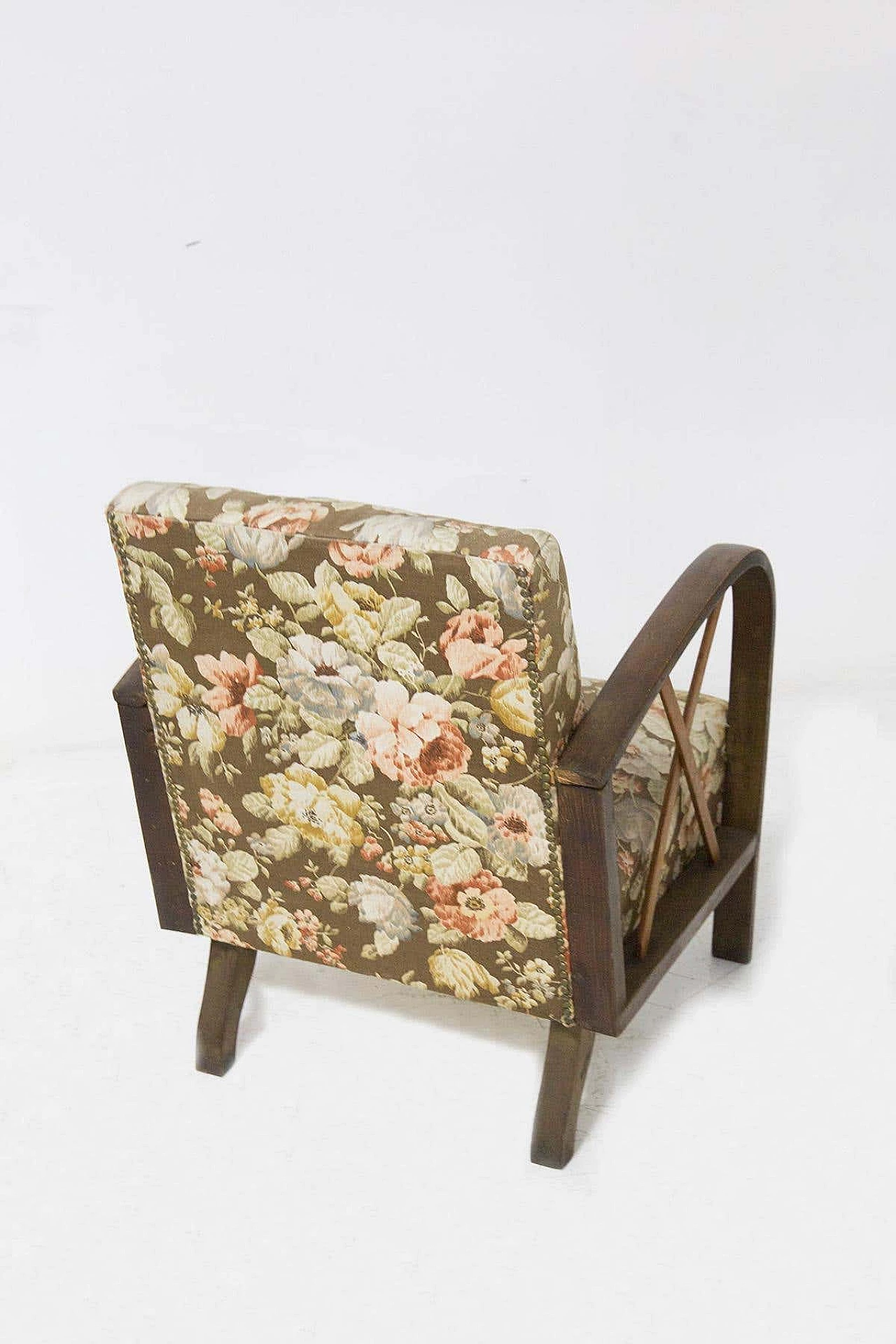 Pair of floral patterned armchairs attributed to Paolo Buffa, 1950s 5