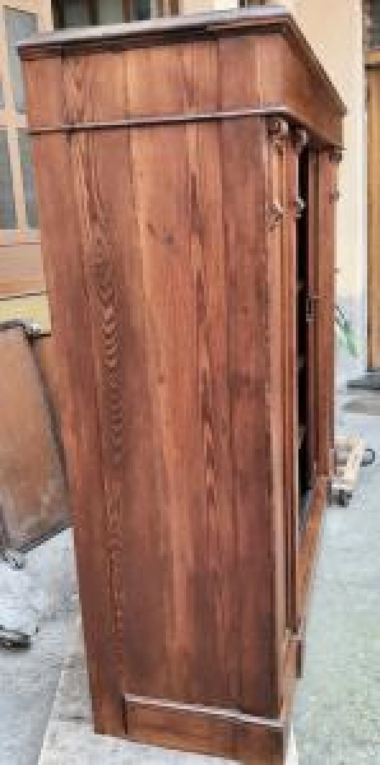 Sideboard with sliding doors, 19th century 3