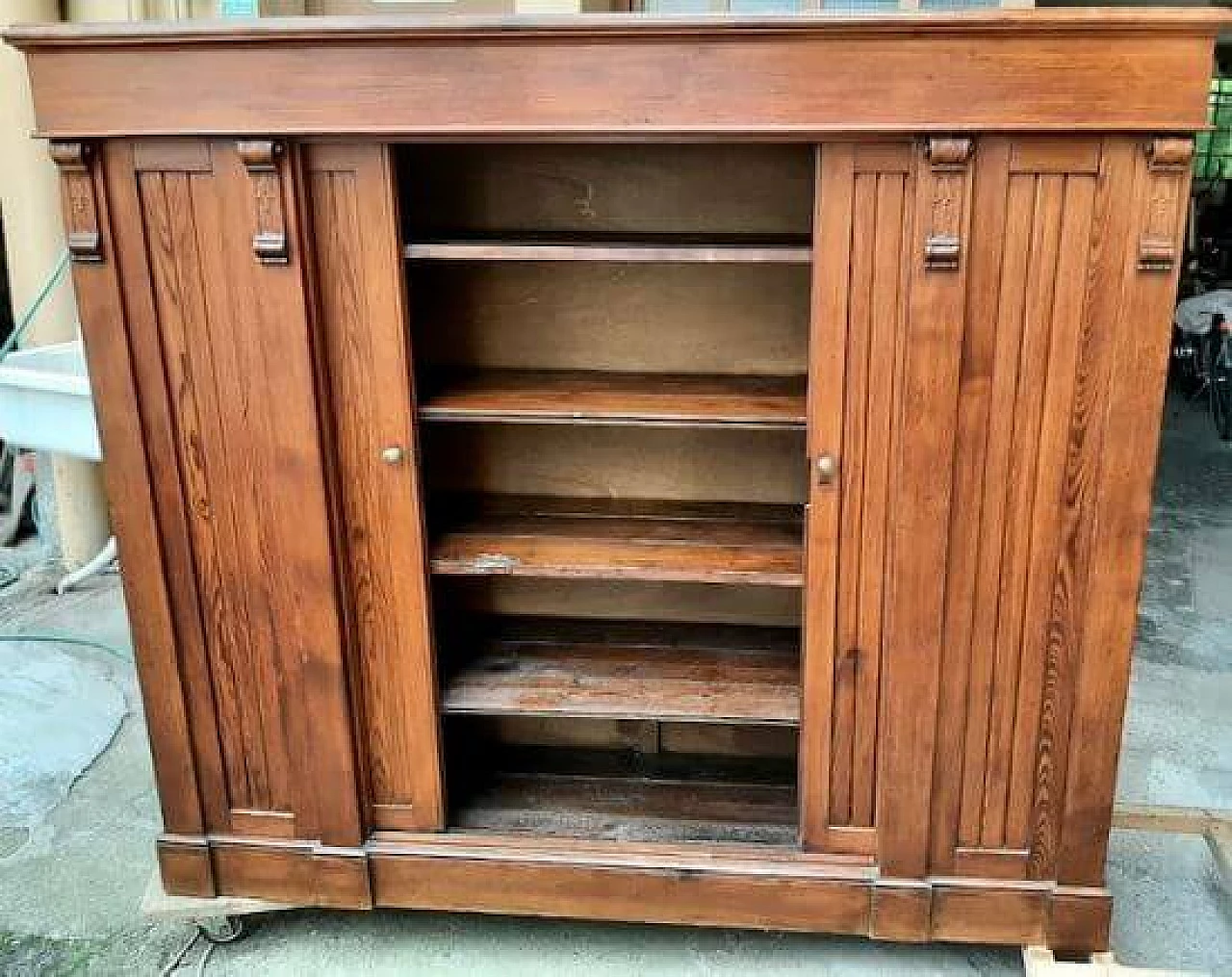 Sideboard with sliding doors, 19th century 7