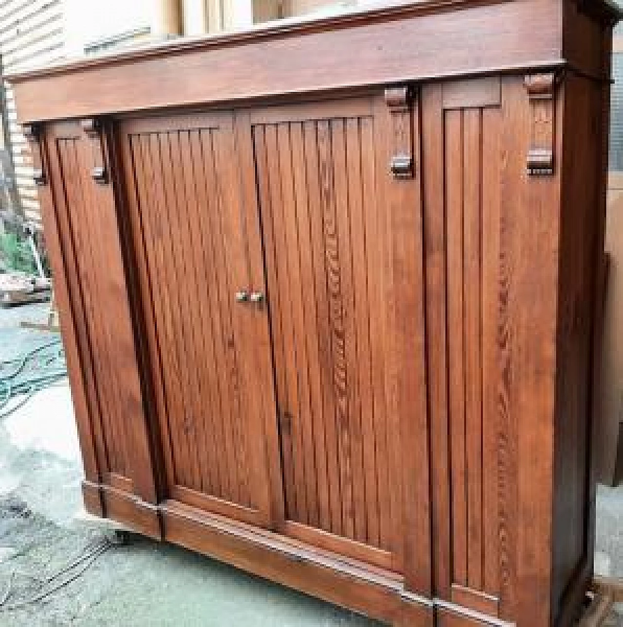 Sideboard with sliding doors, 19th century 8