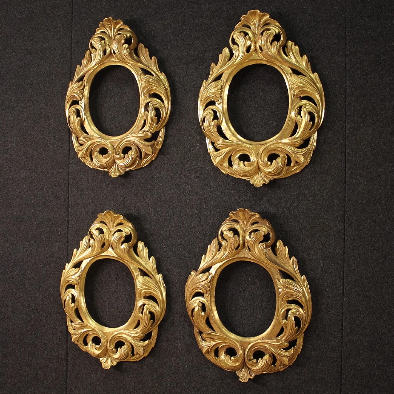 4 Frames in carved and gilded wood, late 19th century 3