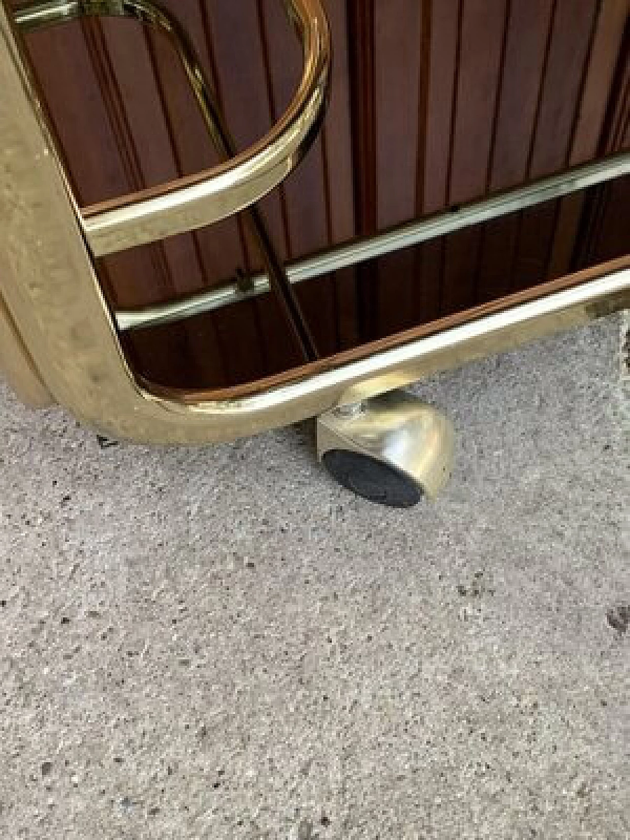 Brass cart with glass shelves, 1960s 5