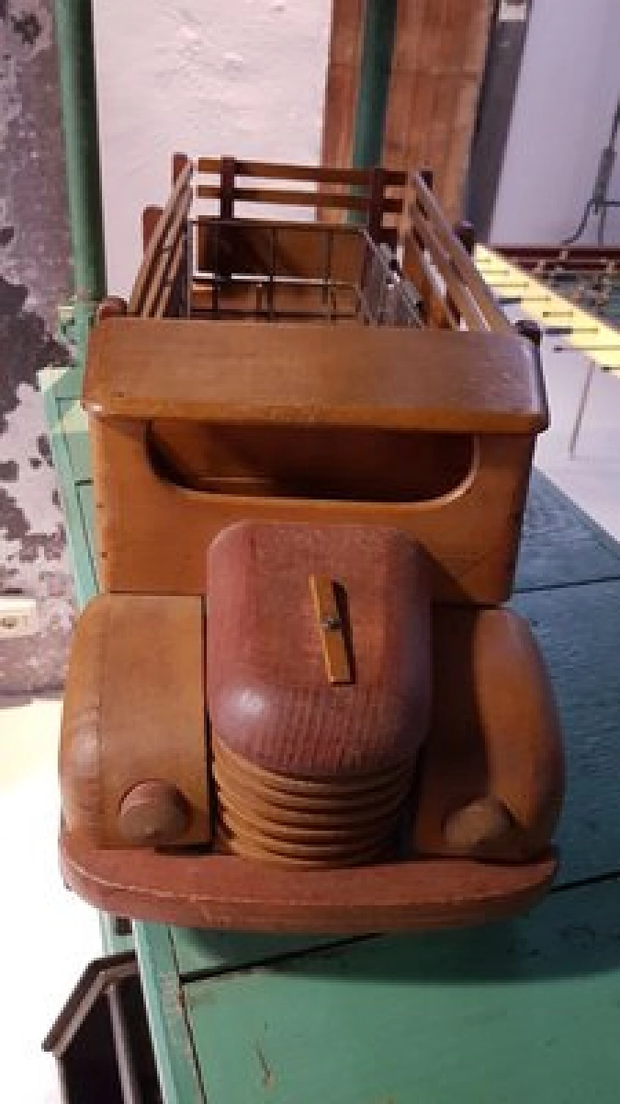 Wooden toy car by Dejou, 1930s 4