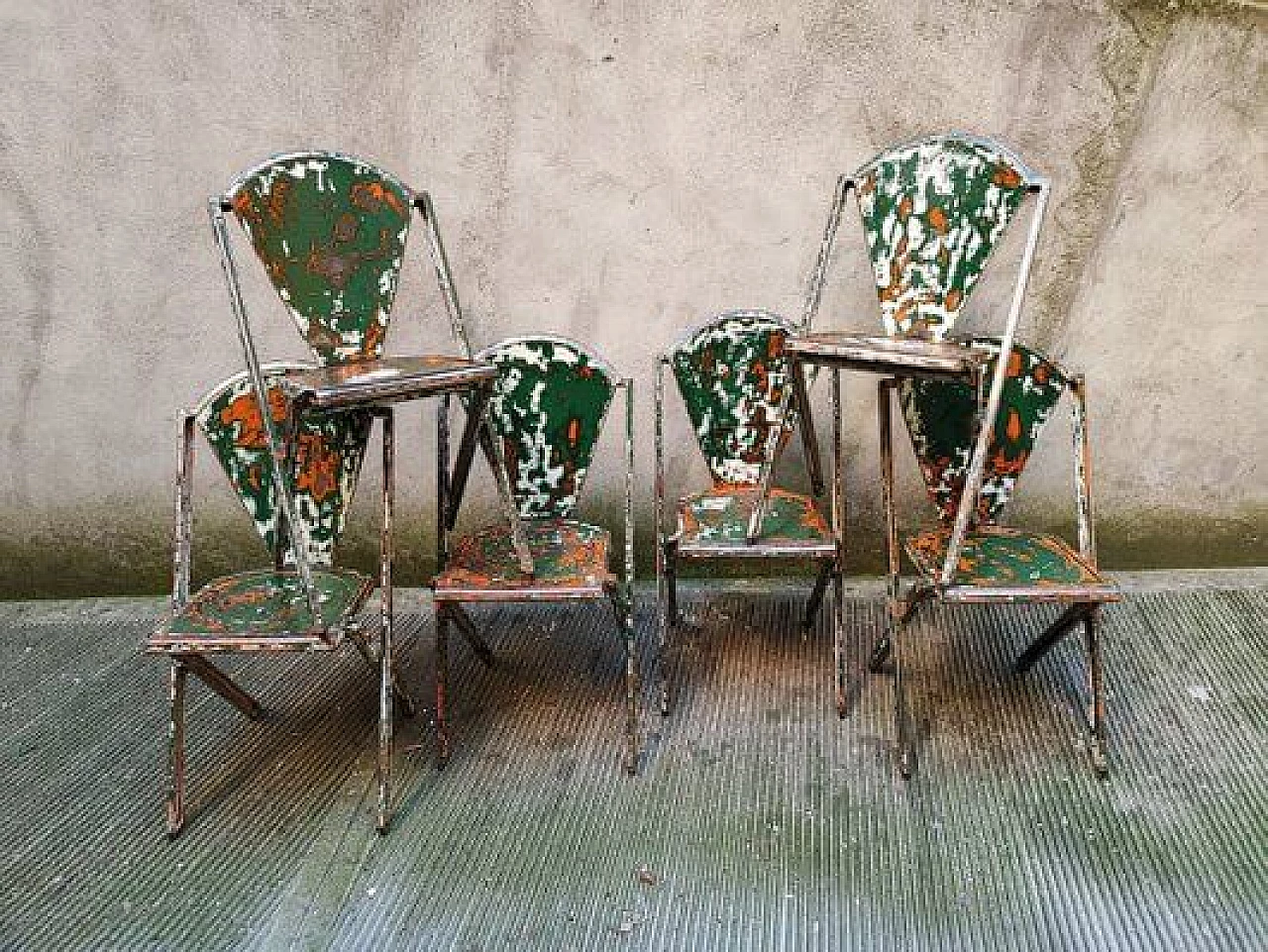 6 Iron chairs, 1930s 1