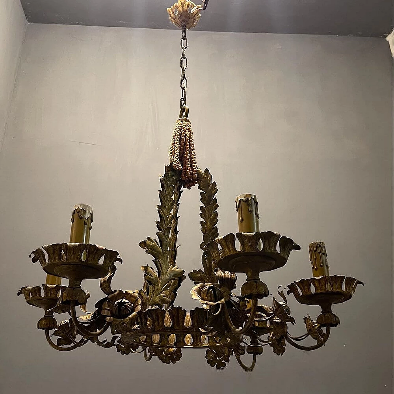 Tole flower chandelier, 1940s 12