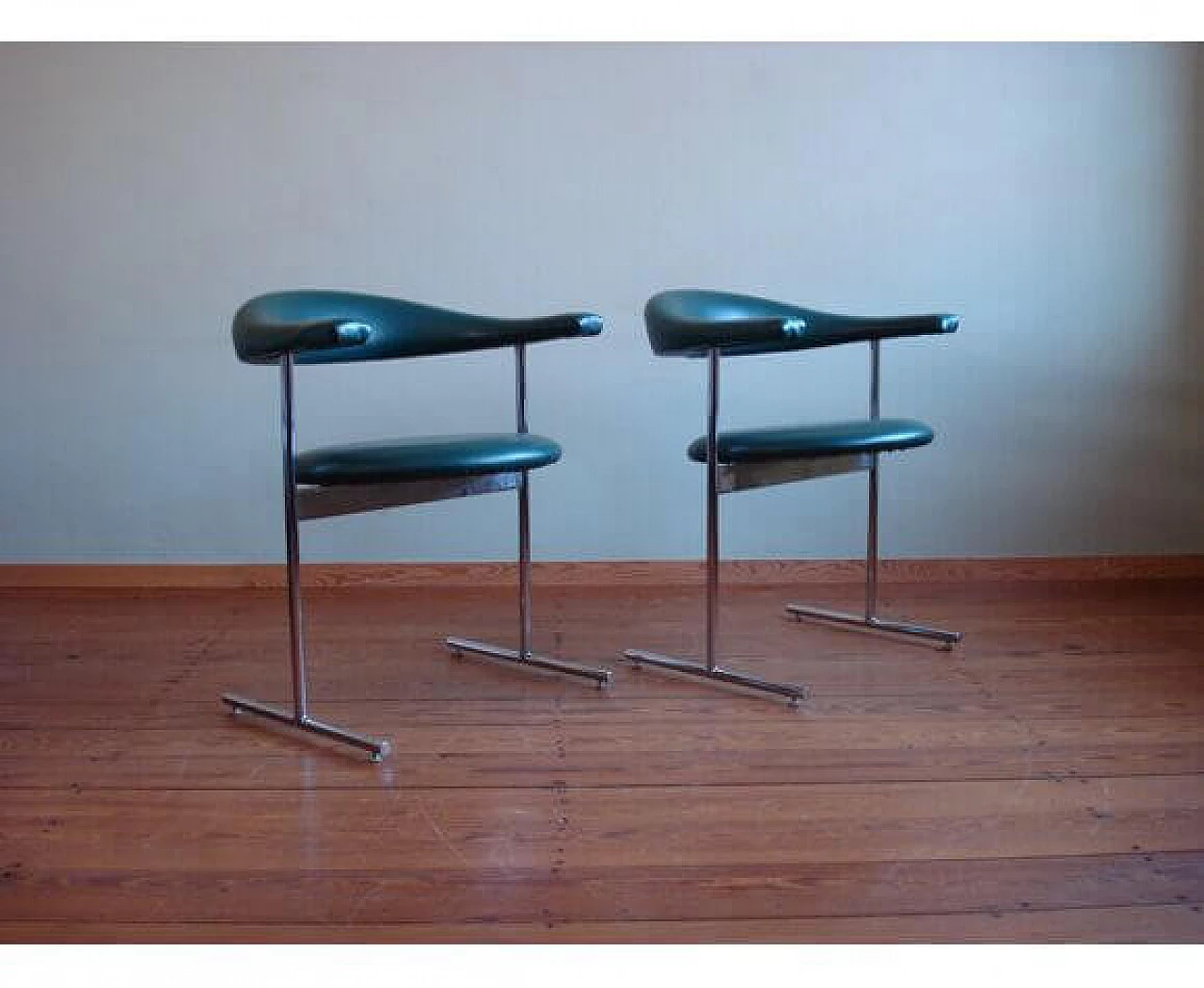 4 Chromium-plated steel Airport 037 chairs for Hans Kaufeld, 1960s 5