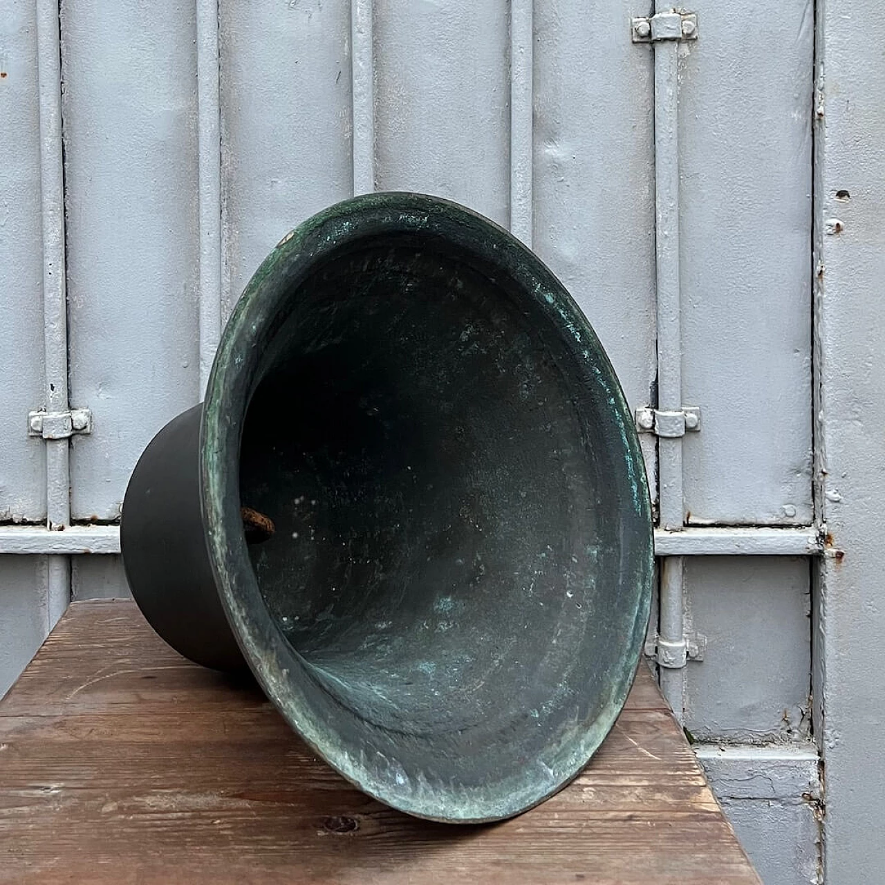 Tuscan bronze bell, 19th century 7