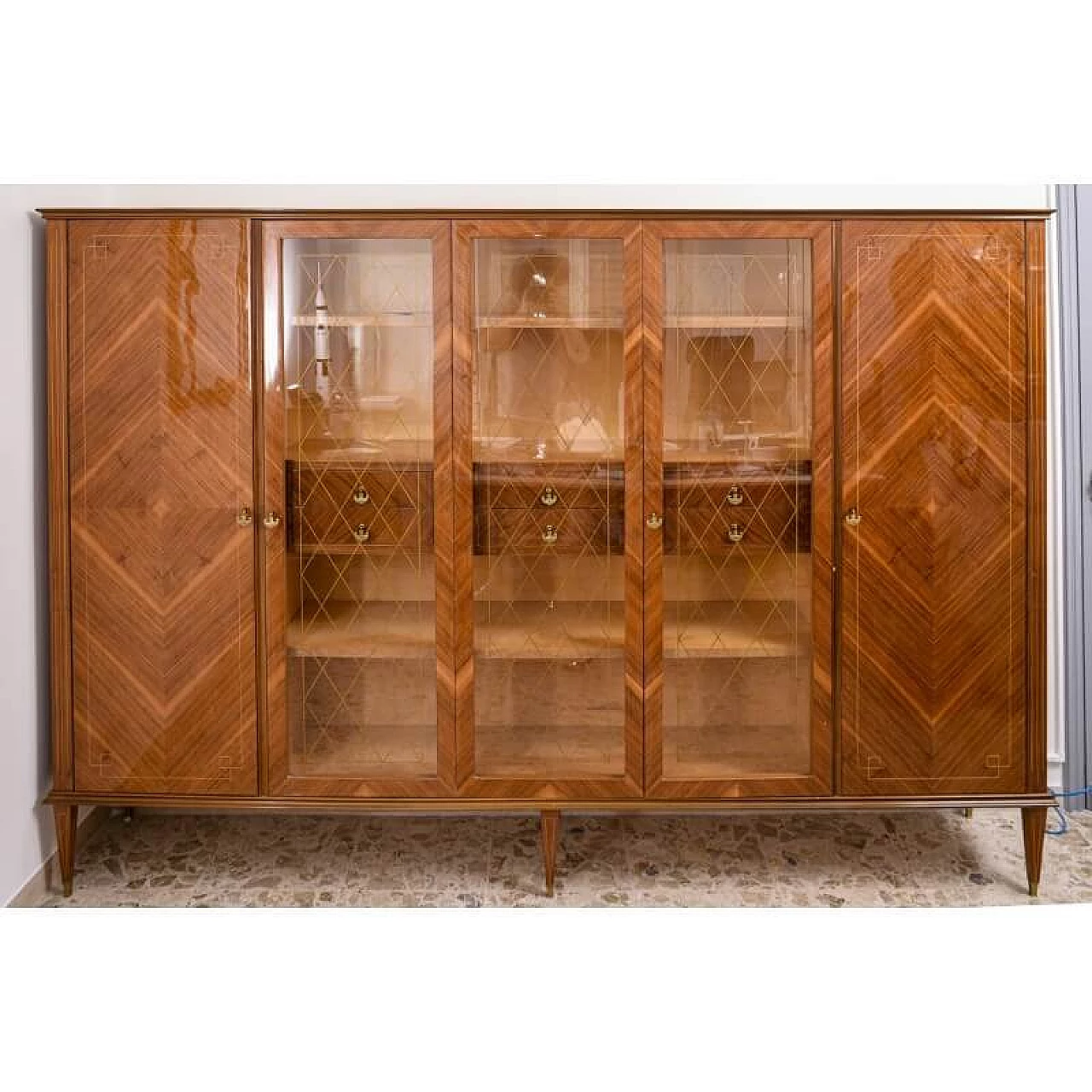 Study bookcase in rhombus inlaid wood in the style of Paolo Buffa, 1950s 7