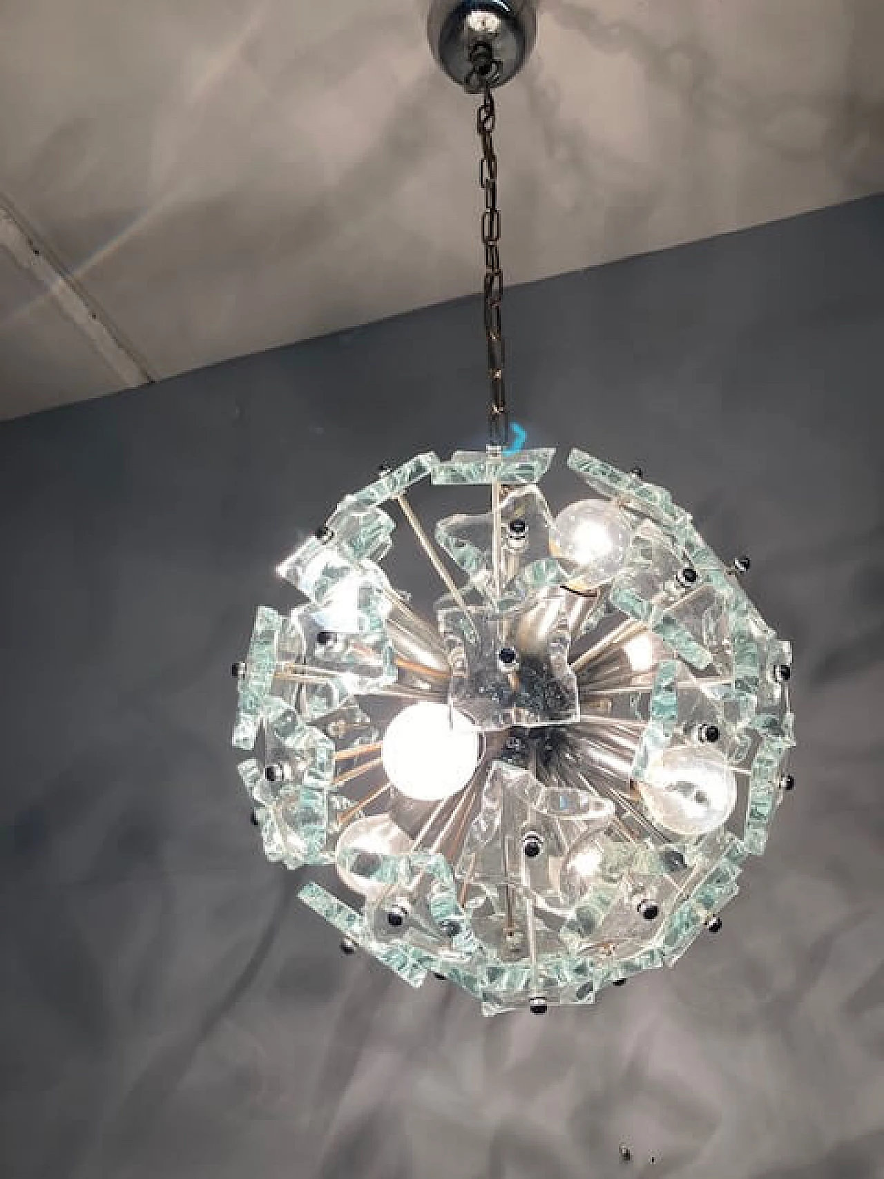 Lampadario Sputnik a otto luci in vetro smerigliato per Fontana Arte, 1968 2